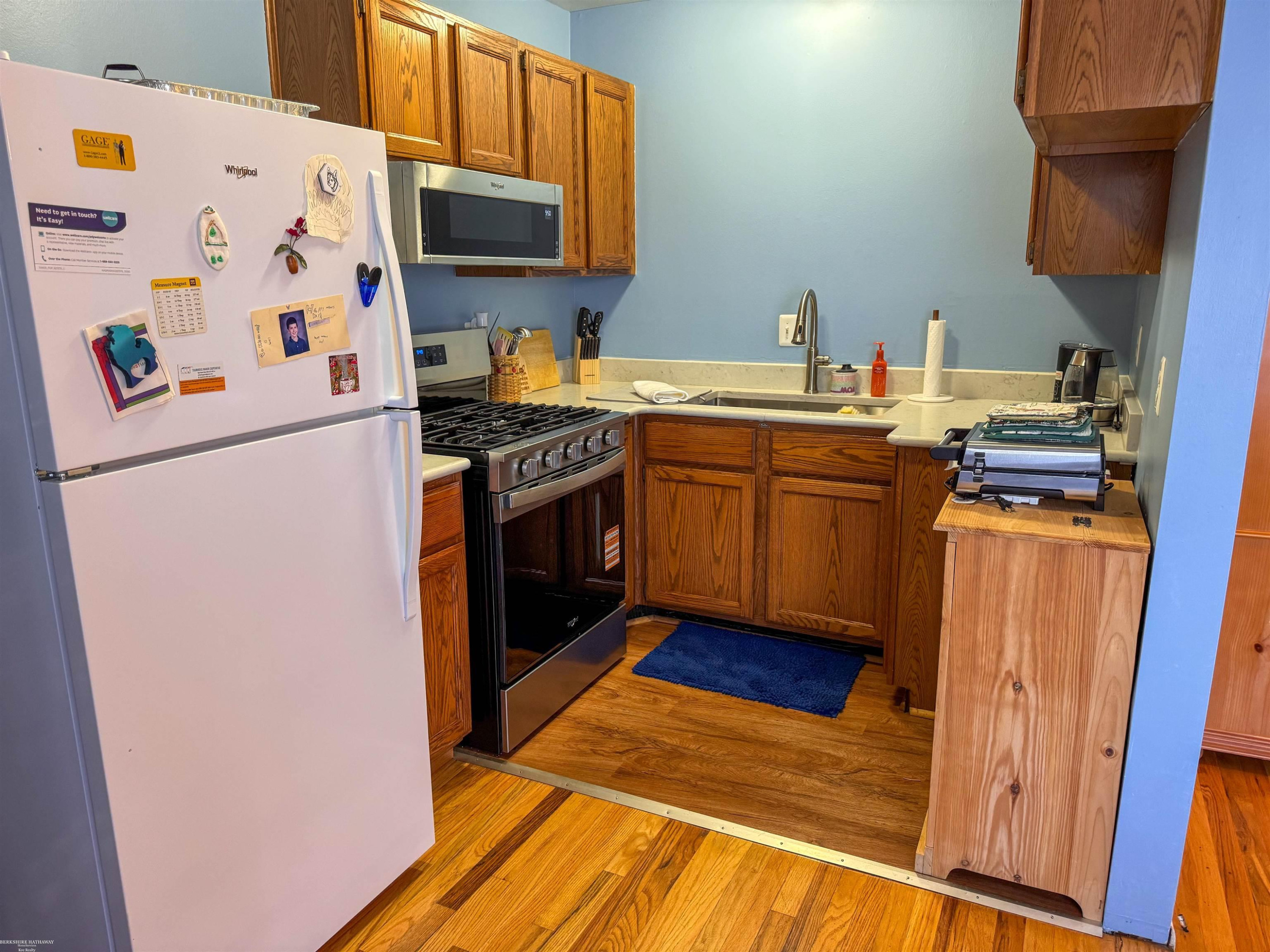 8751 Sterling Street, Center Line, MI 48015 — Photo 3