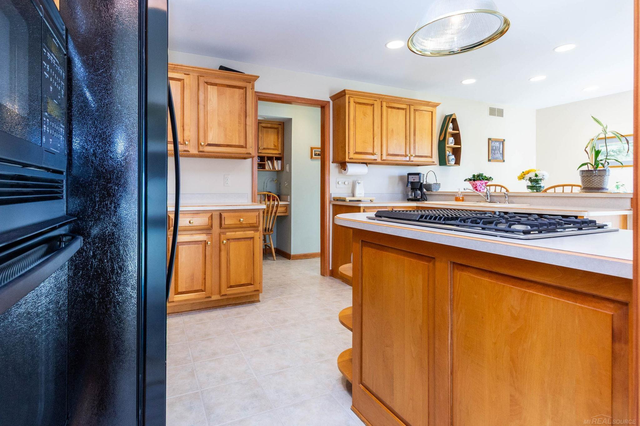 10438 St John Drive, Algonac, MI 48001 — Photo 16