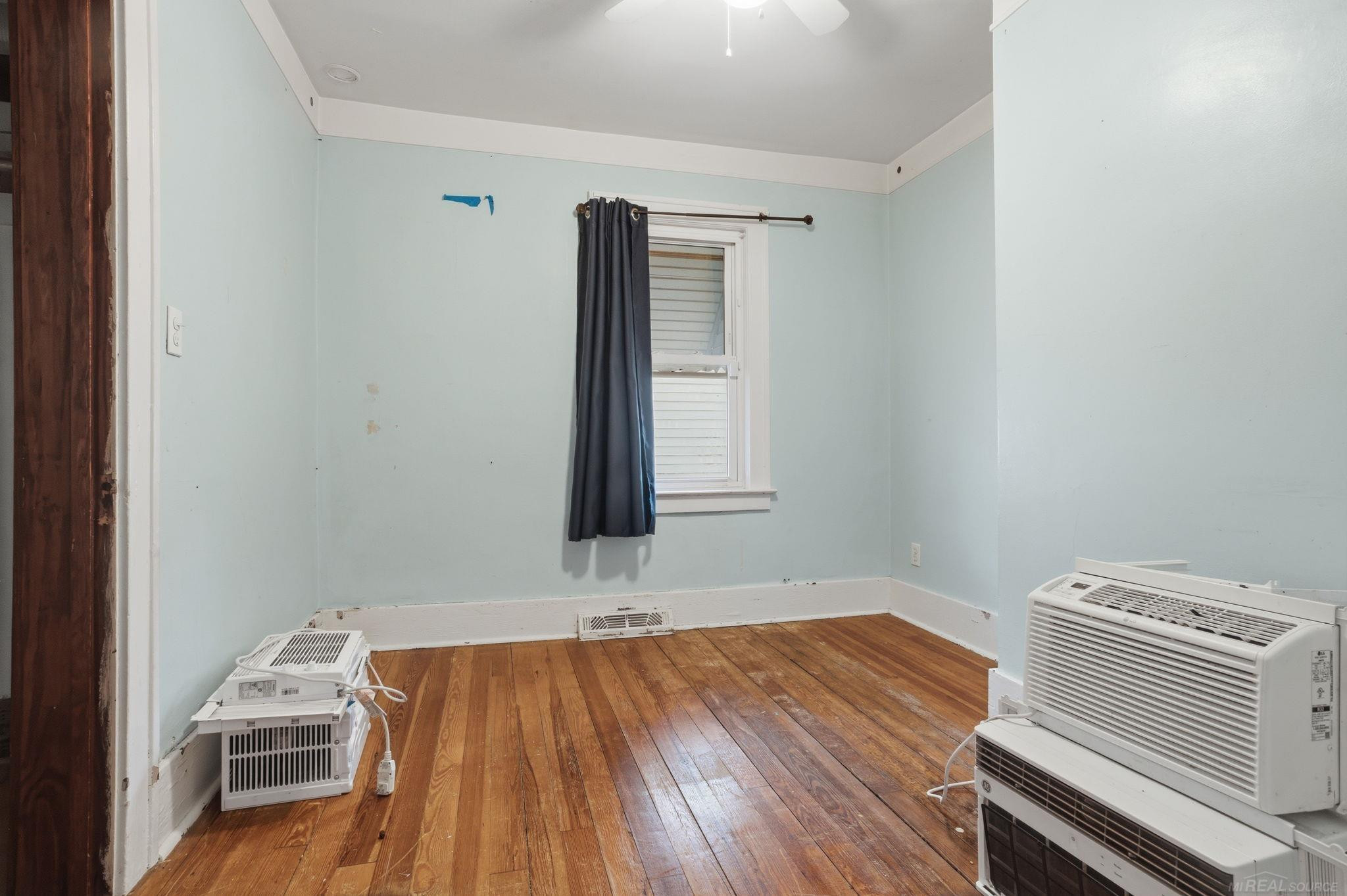 28041 Maple Street, Roseville, MI 48066 — Photo 15