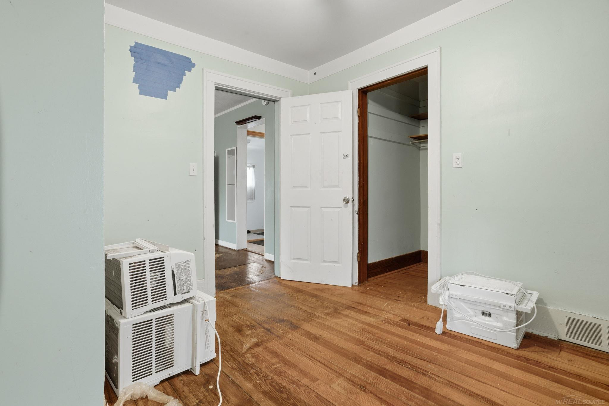 28041 Maple Street, Roseville, MI 48066 — Photo 16