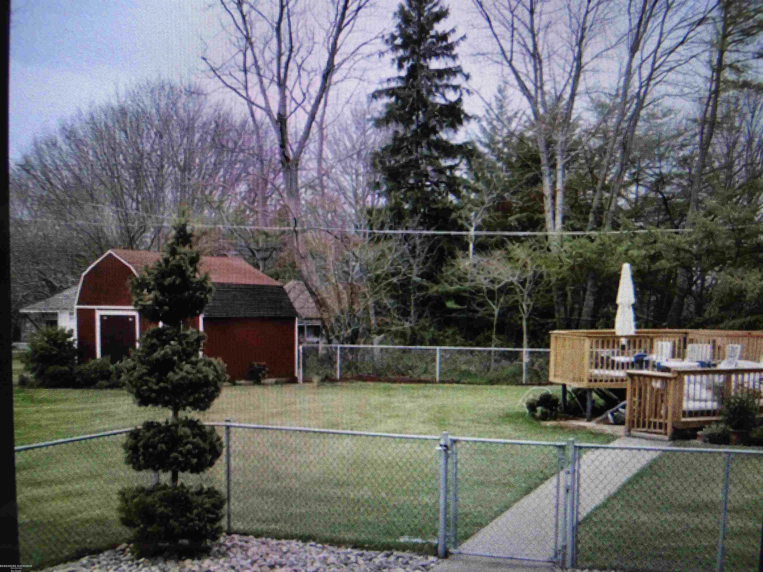 19549 Dixie Drive, Clinton Twp, MI 48035 — Photo 12