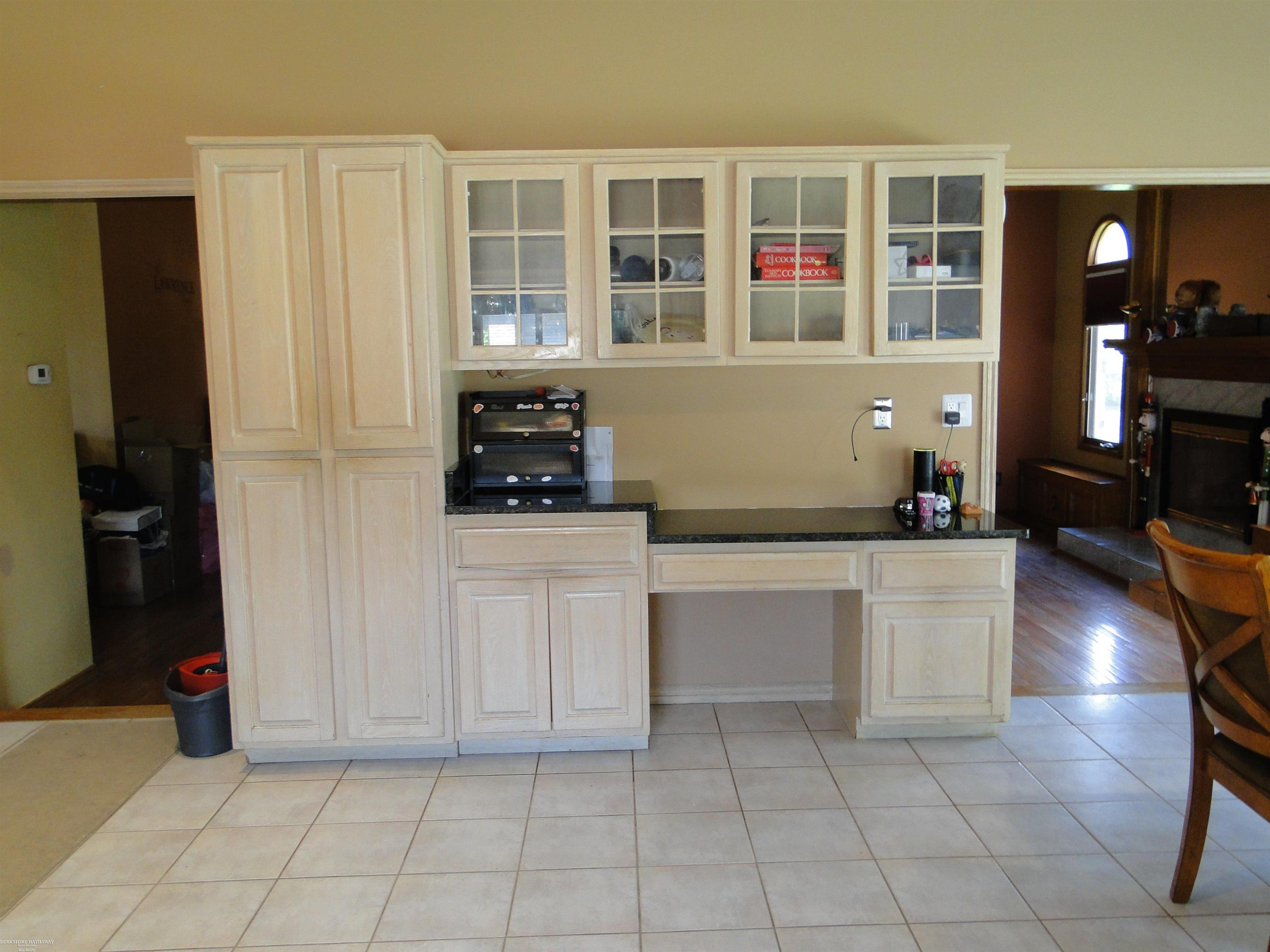 19549 Dixie Drive, Clinton Twp, MI 48035 — Photo 24