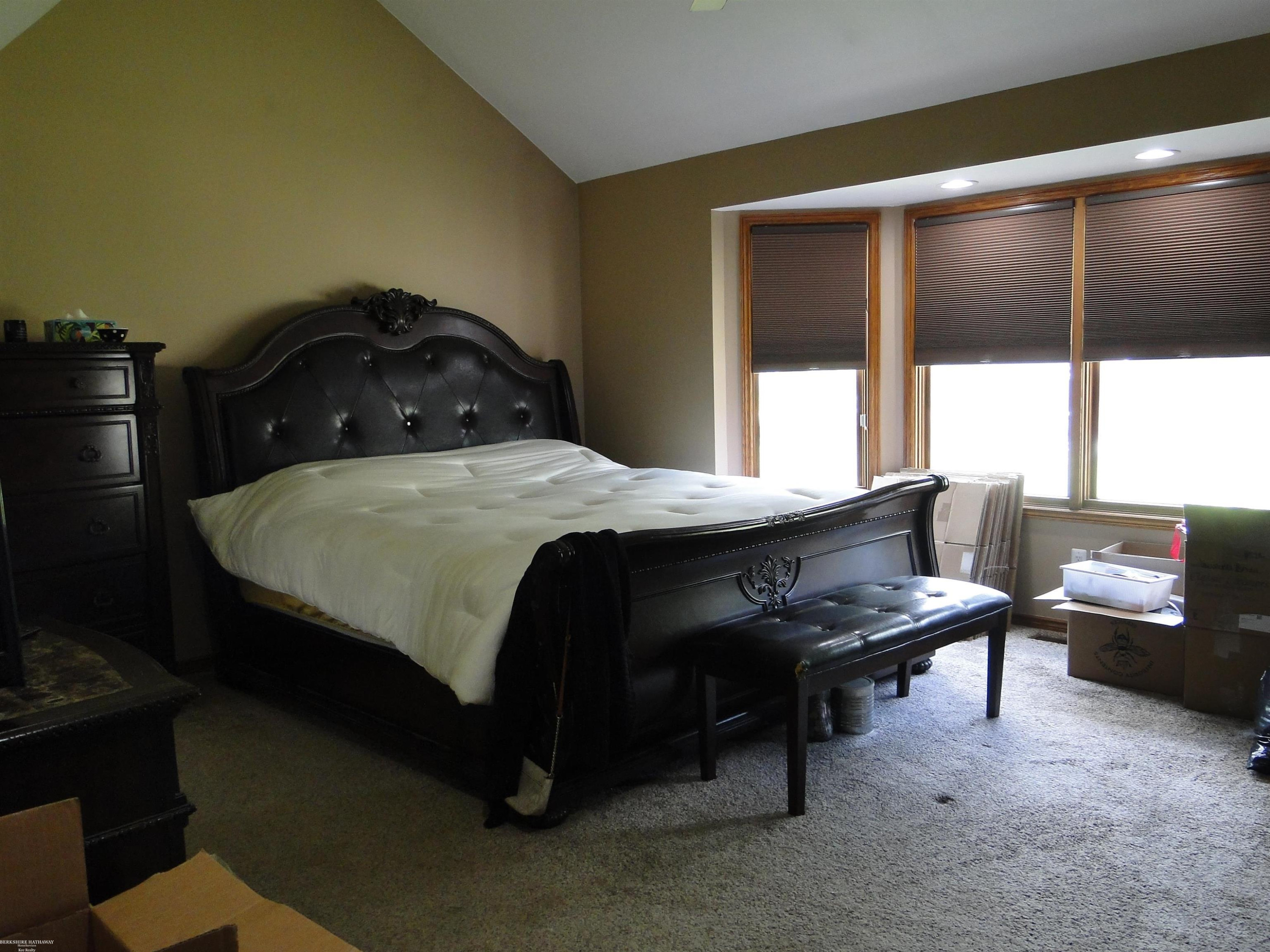 19549 Dixie Drive, Clinton Twp, MI 48035 — Photo 38
