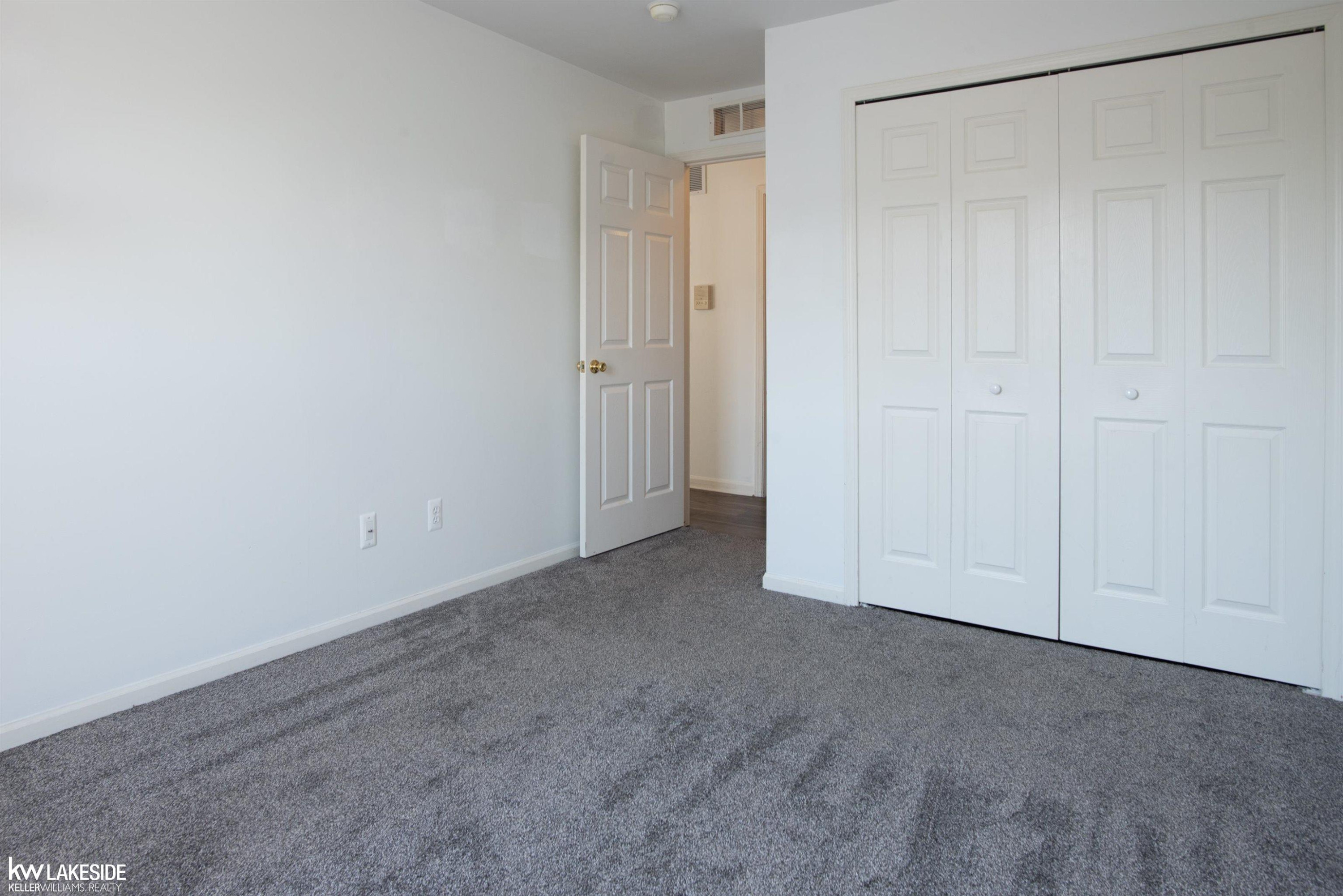 43971 Elm Drive, Sterling Heights, MI 48313 — Photo 17