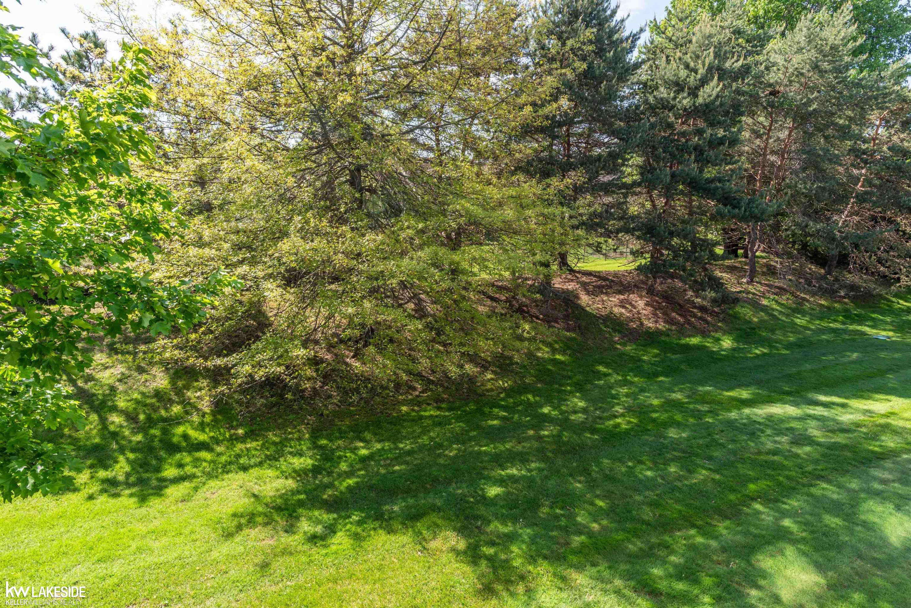 43971 Elm Drive, Sterling Heights, MI 48313 — Photo 21