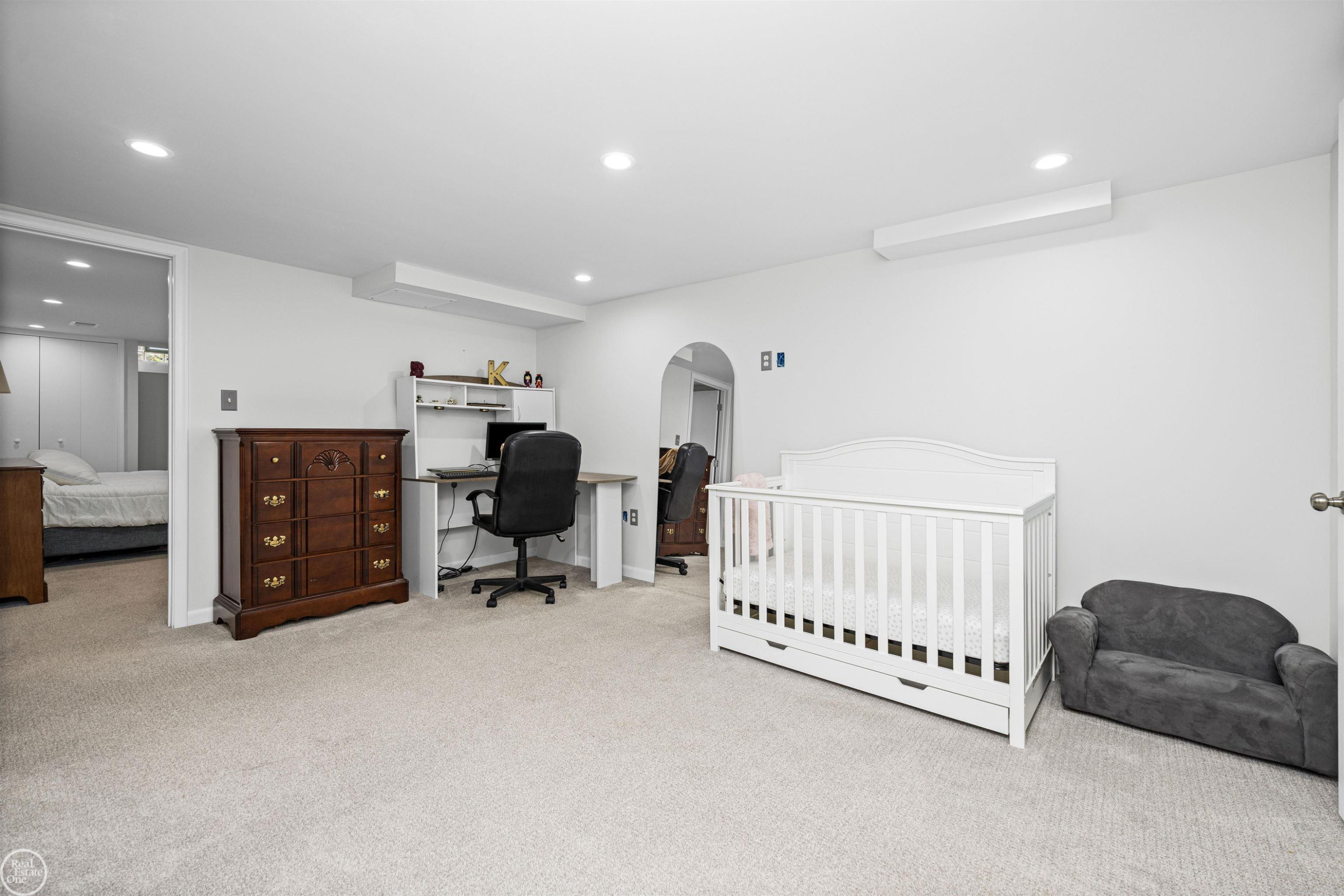 21920 Lakeshire Street, Saint Clair Shores, MI 48081 — Photo 28