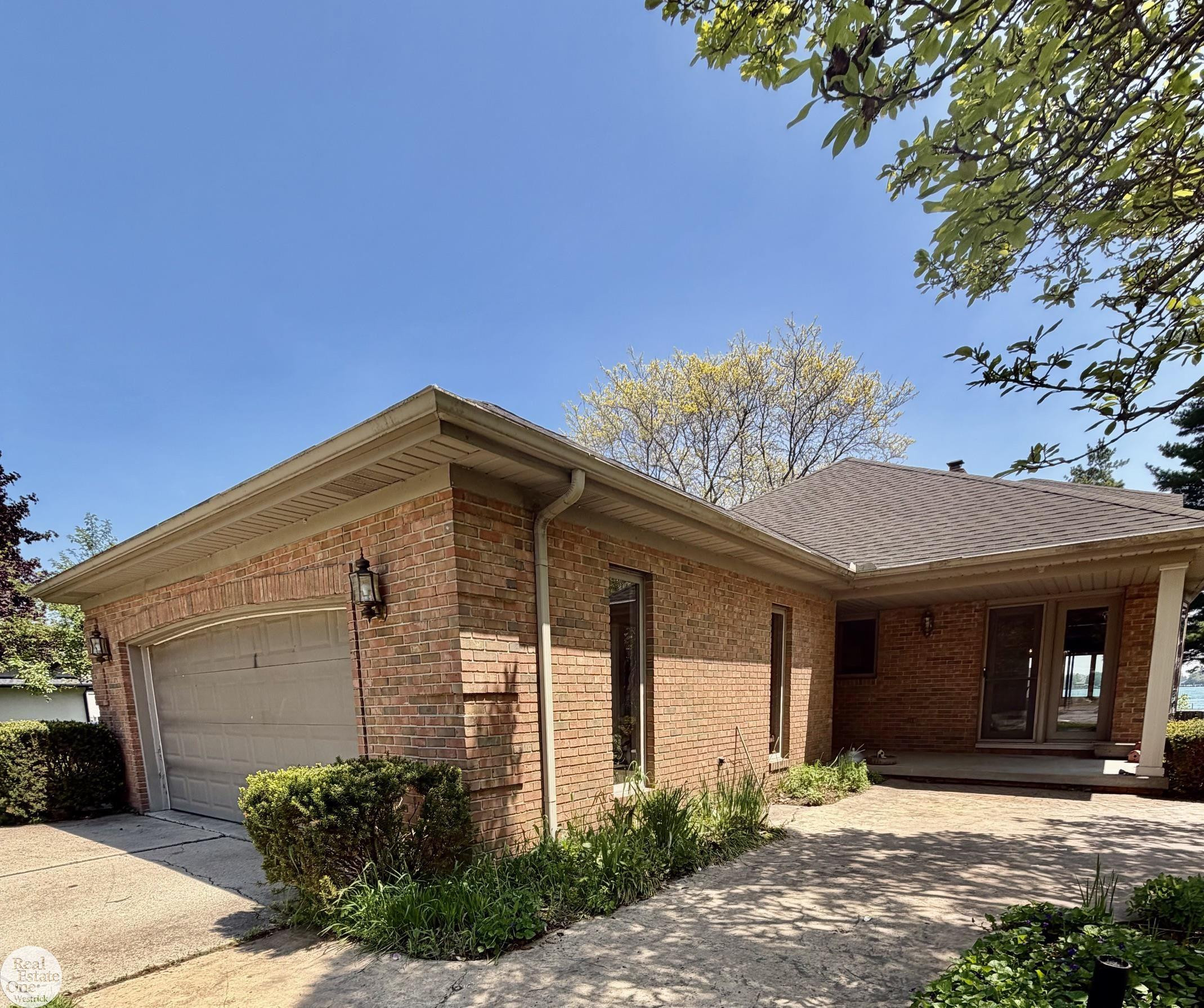 6901 River Road, MI — Photo 3