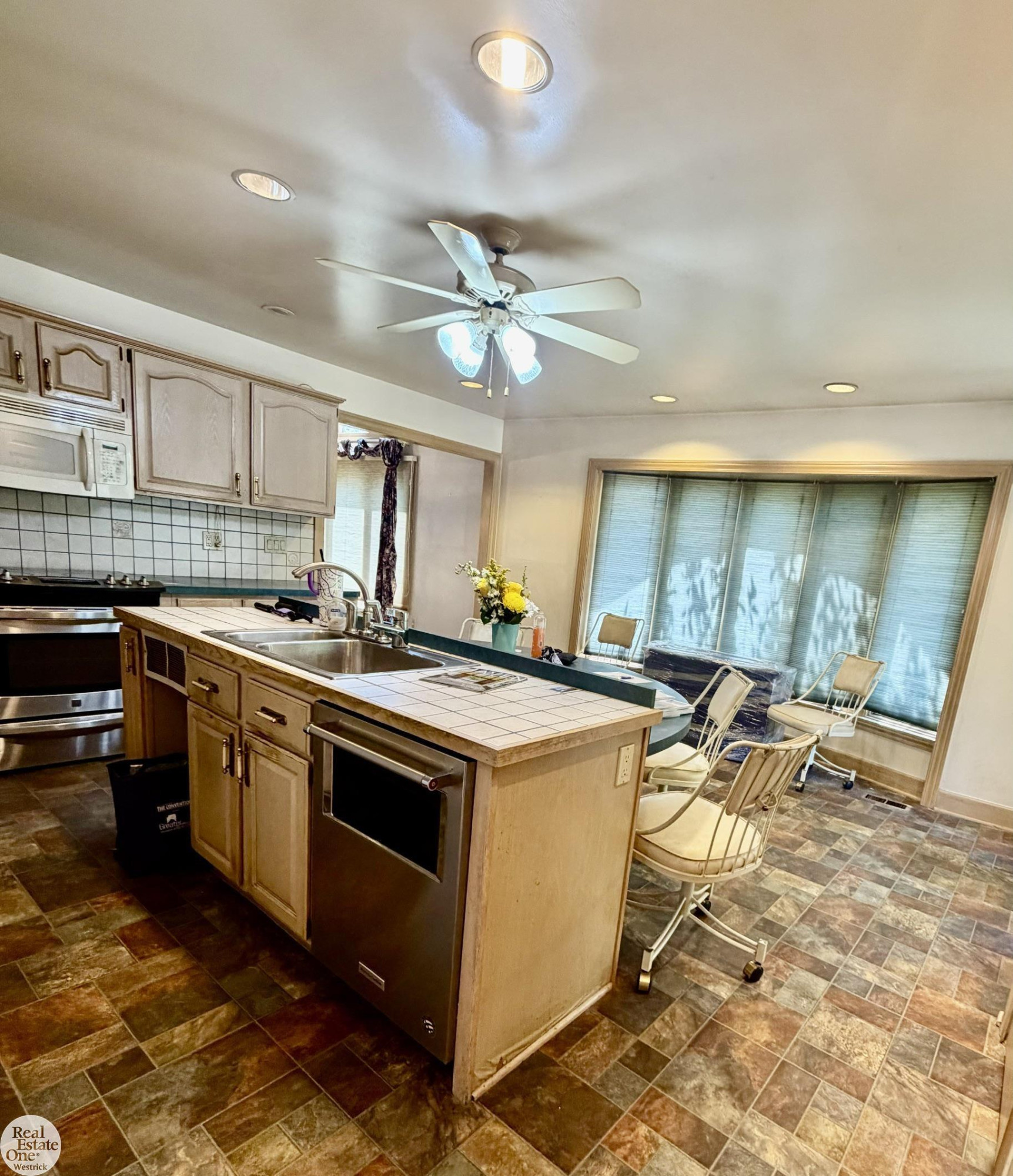 6901 River Road, MI — Photo 9