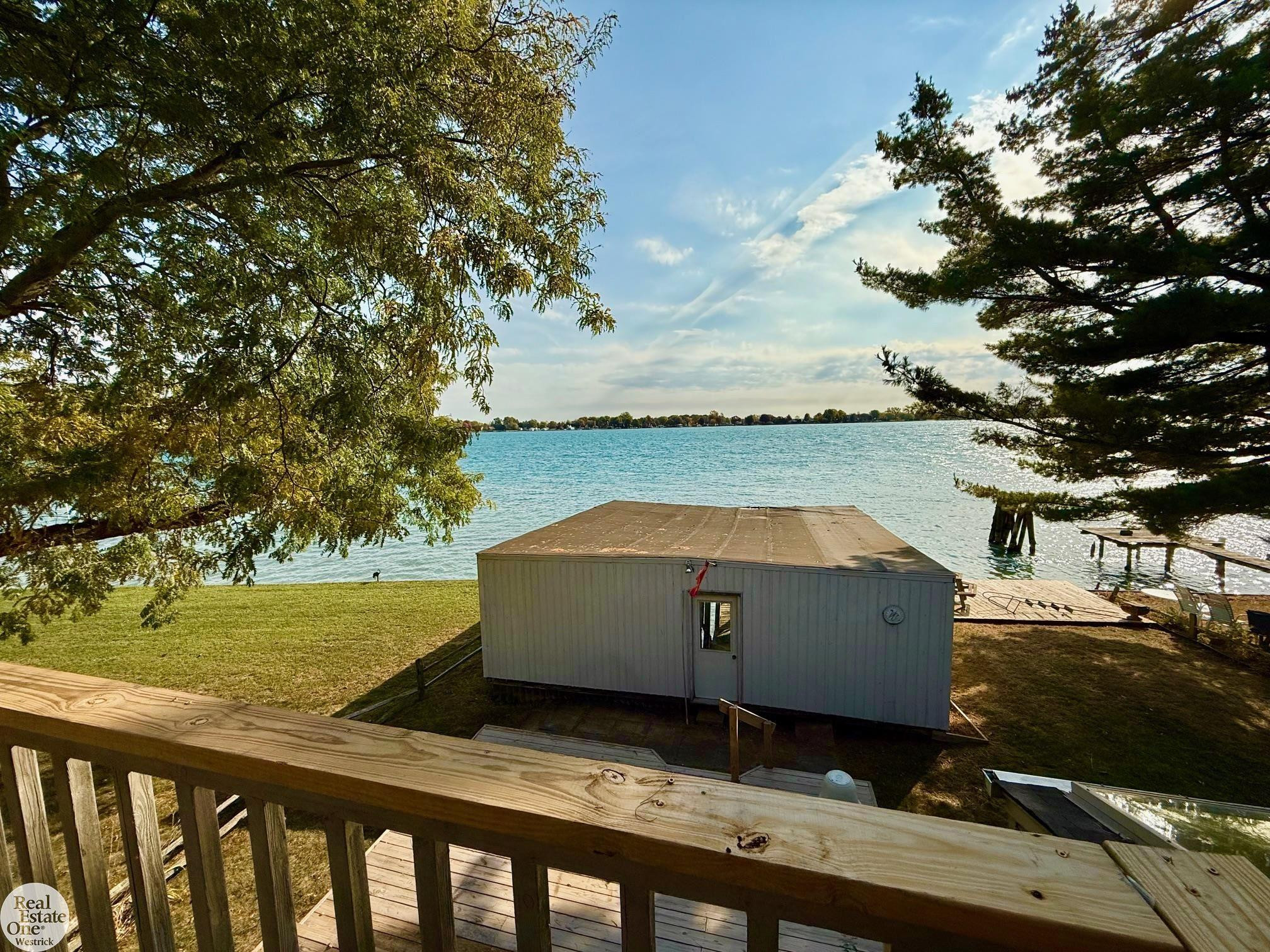 6901 River Road, MI — Photo 34