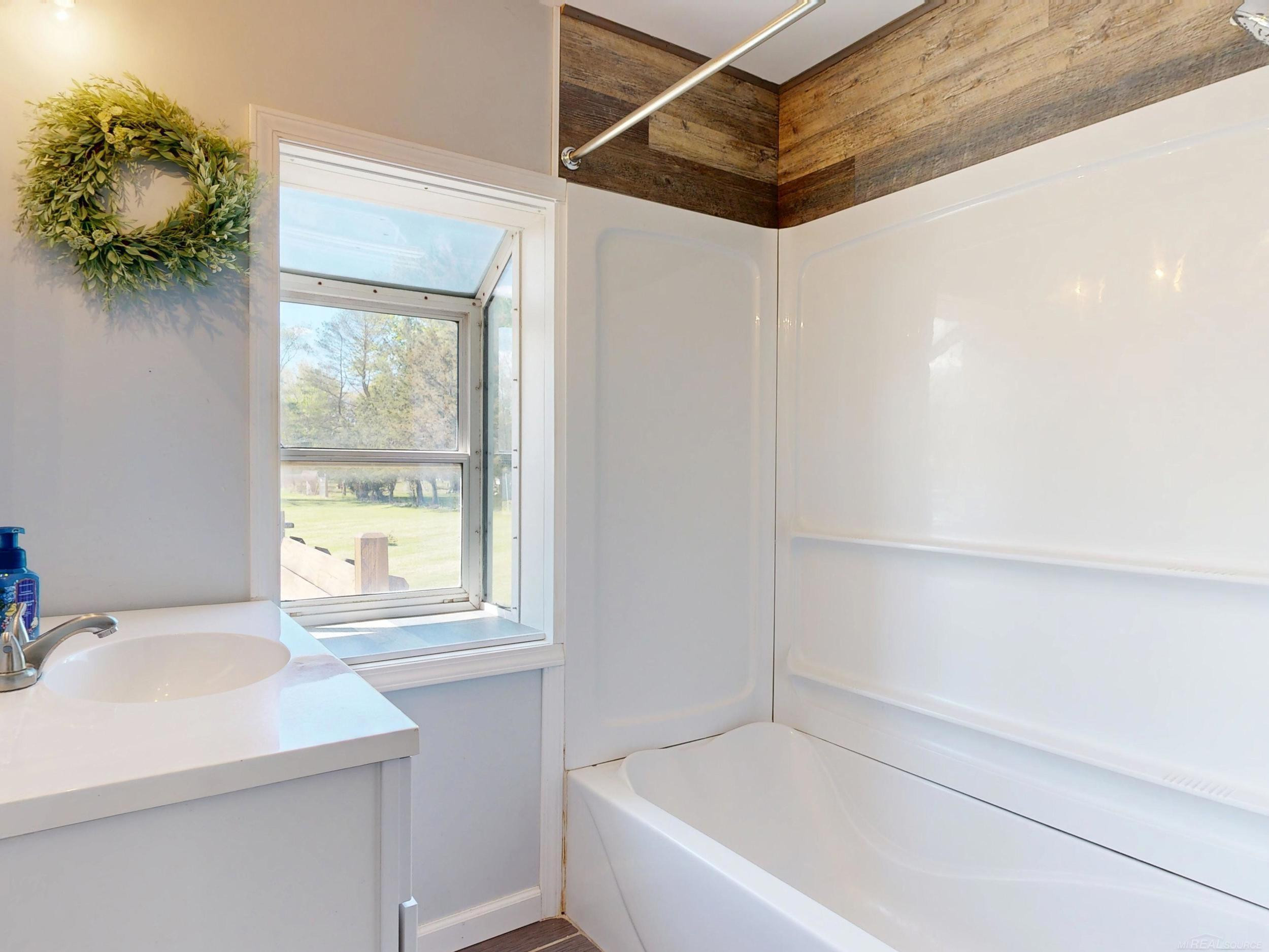 1546 E Birch Run Road, Burt, MI 48417 — Photo 29