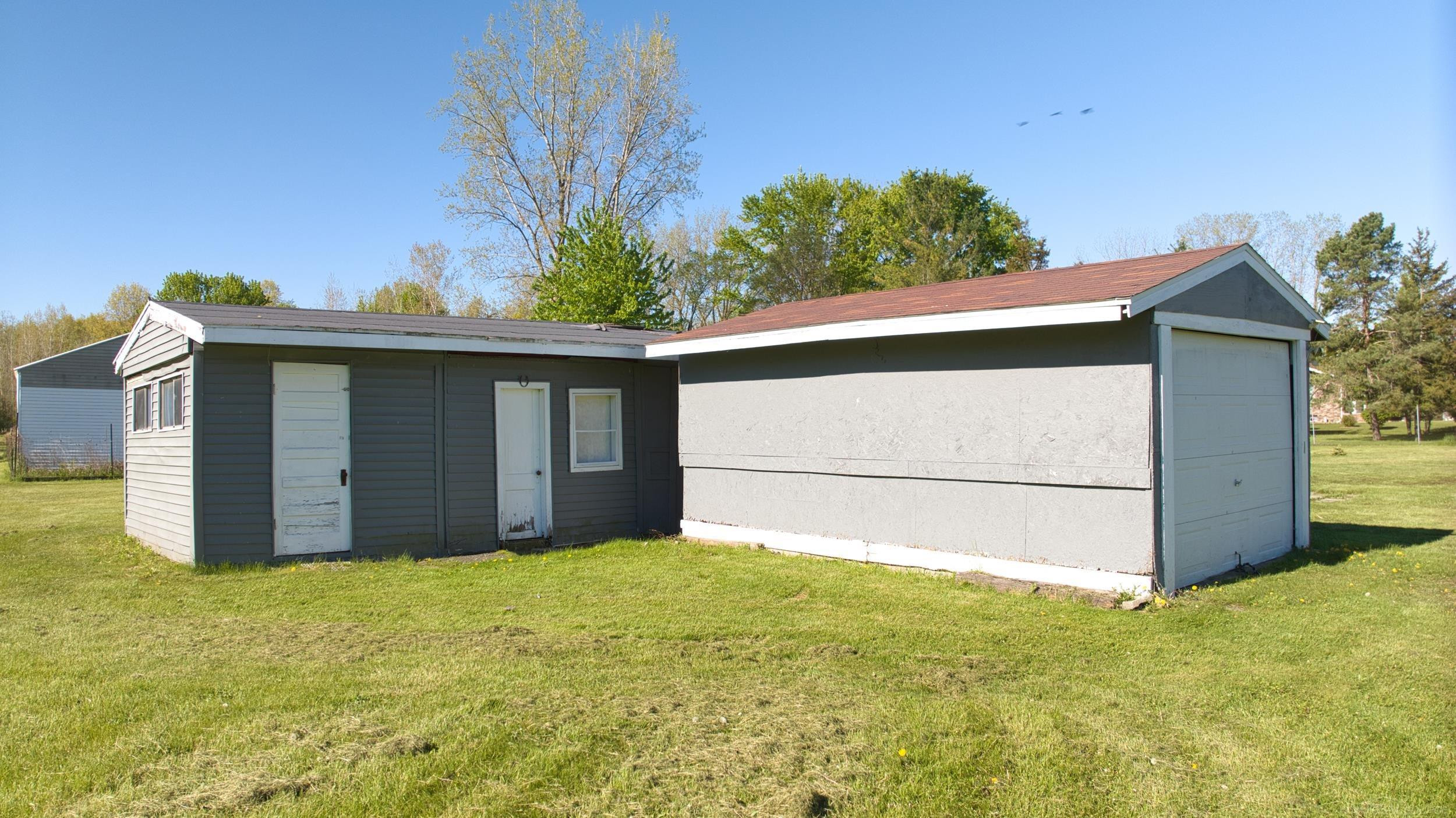 1546 E Birch Run Road, Burt, MI 48417 — Photo 46