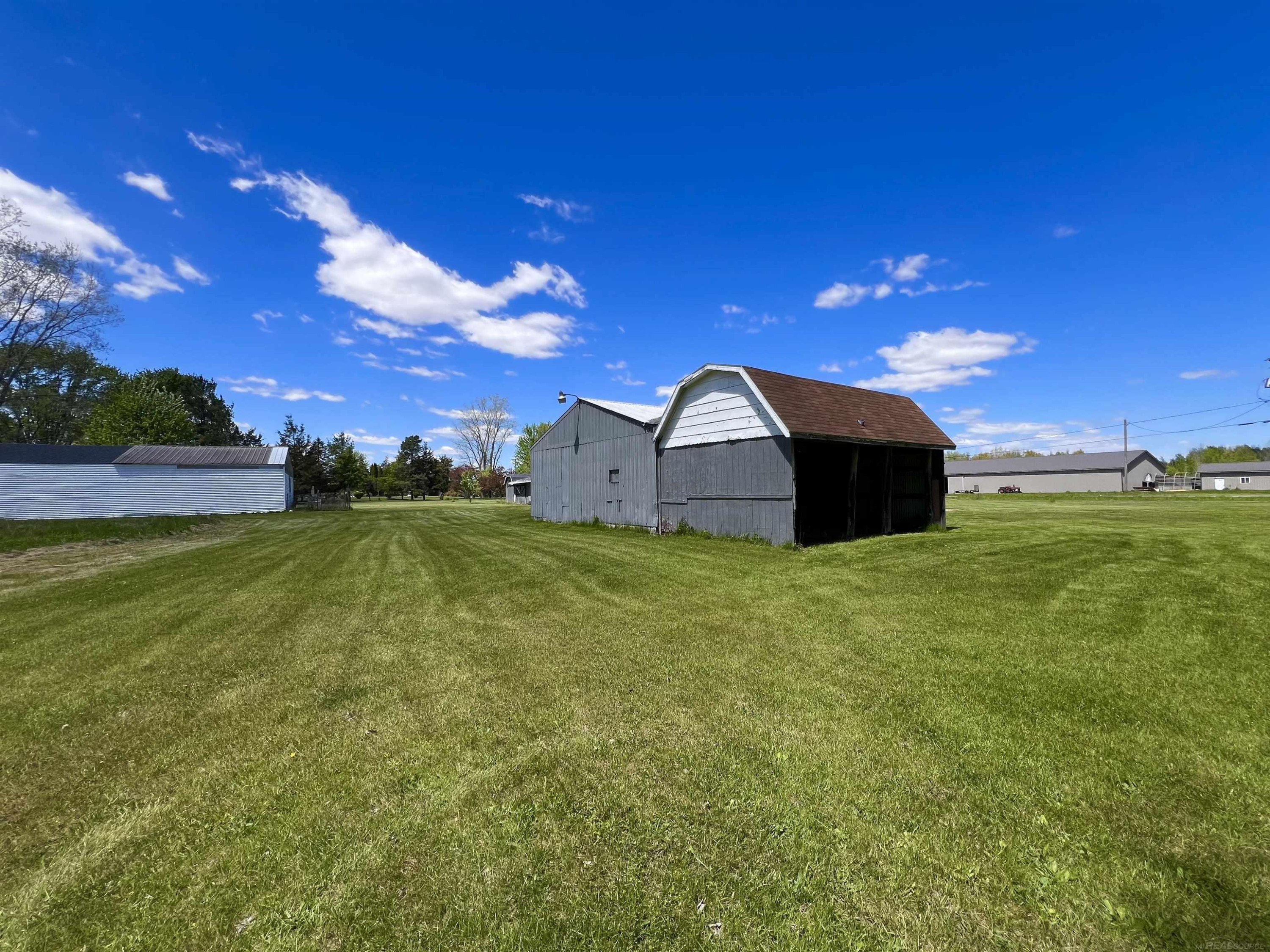 1546 E Birch Run Road, Burt, MI 48417 — Photo 64