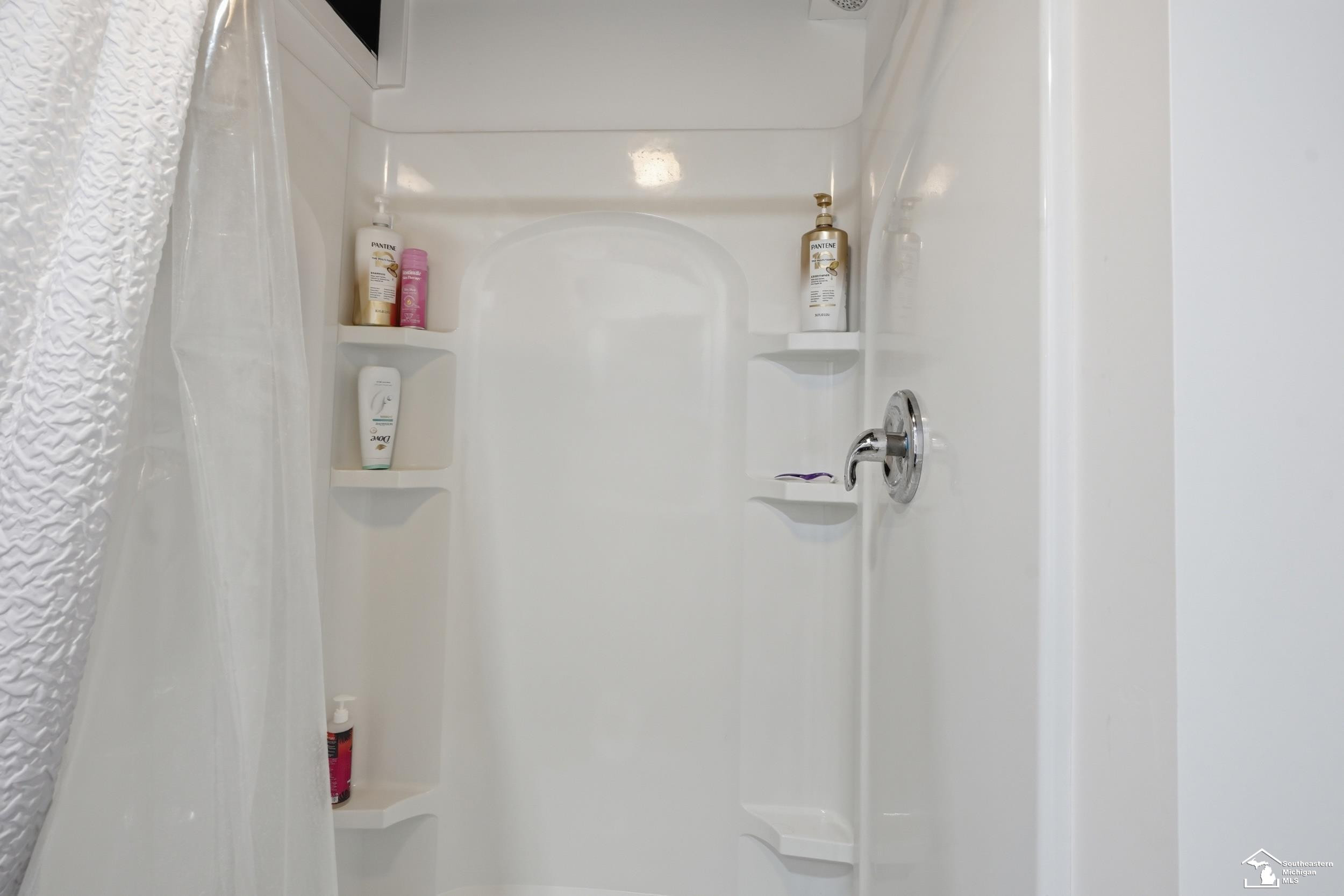 8437 Parkridge Drive, Dexter, MI 48130 — Photo 34