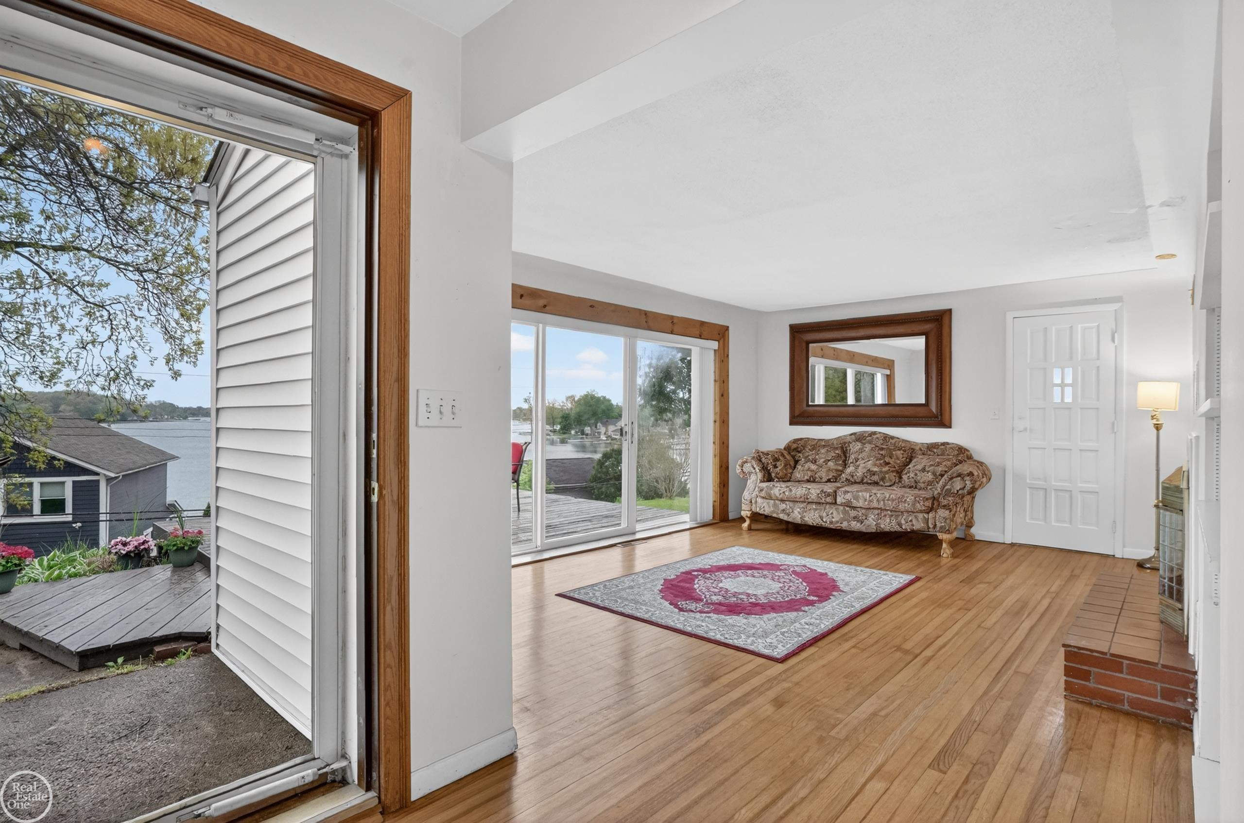 664 Sunrise Park Street, Howell, MI 48843 — Photo 4