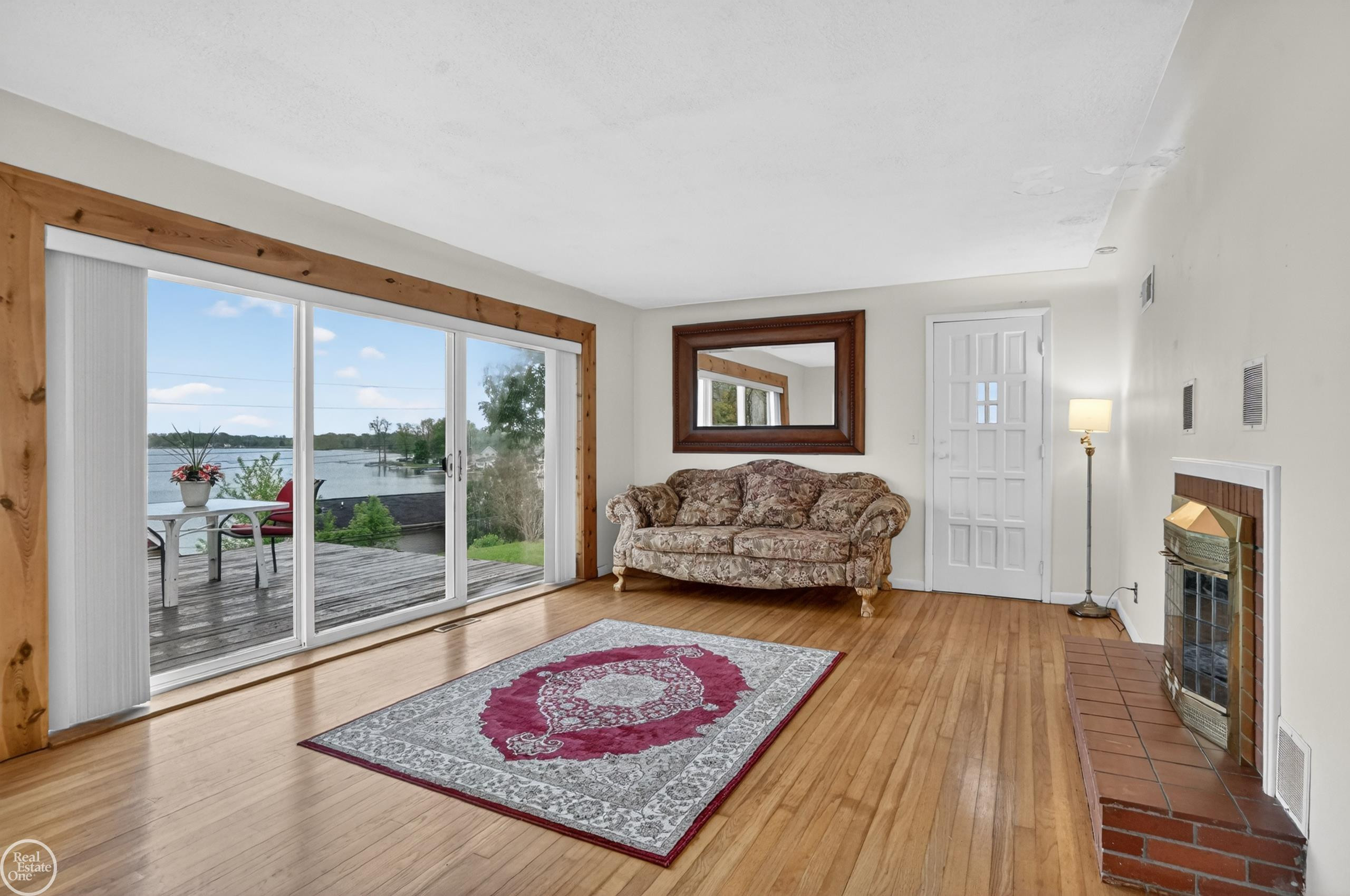 664 Sunrise Park Street, Howell, MI 48843 — Photo 5