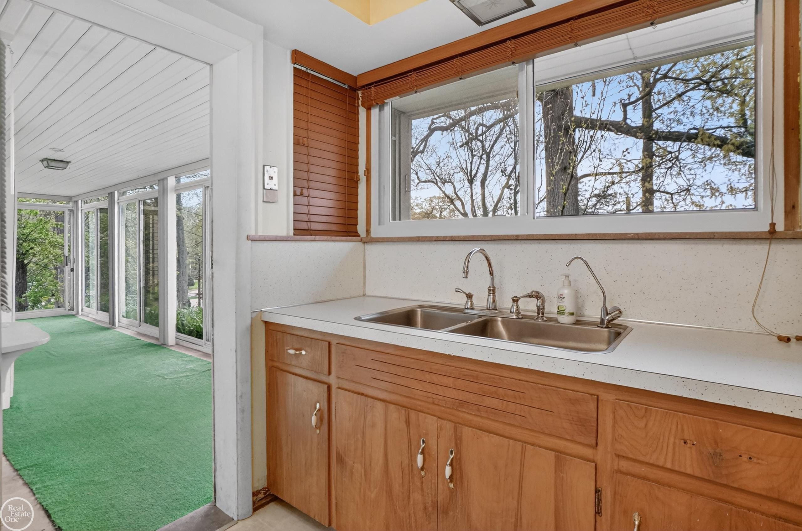 664 Sunrise Park Street, Howell, MI 48843 — Photo 14