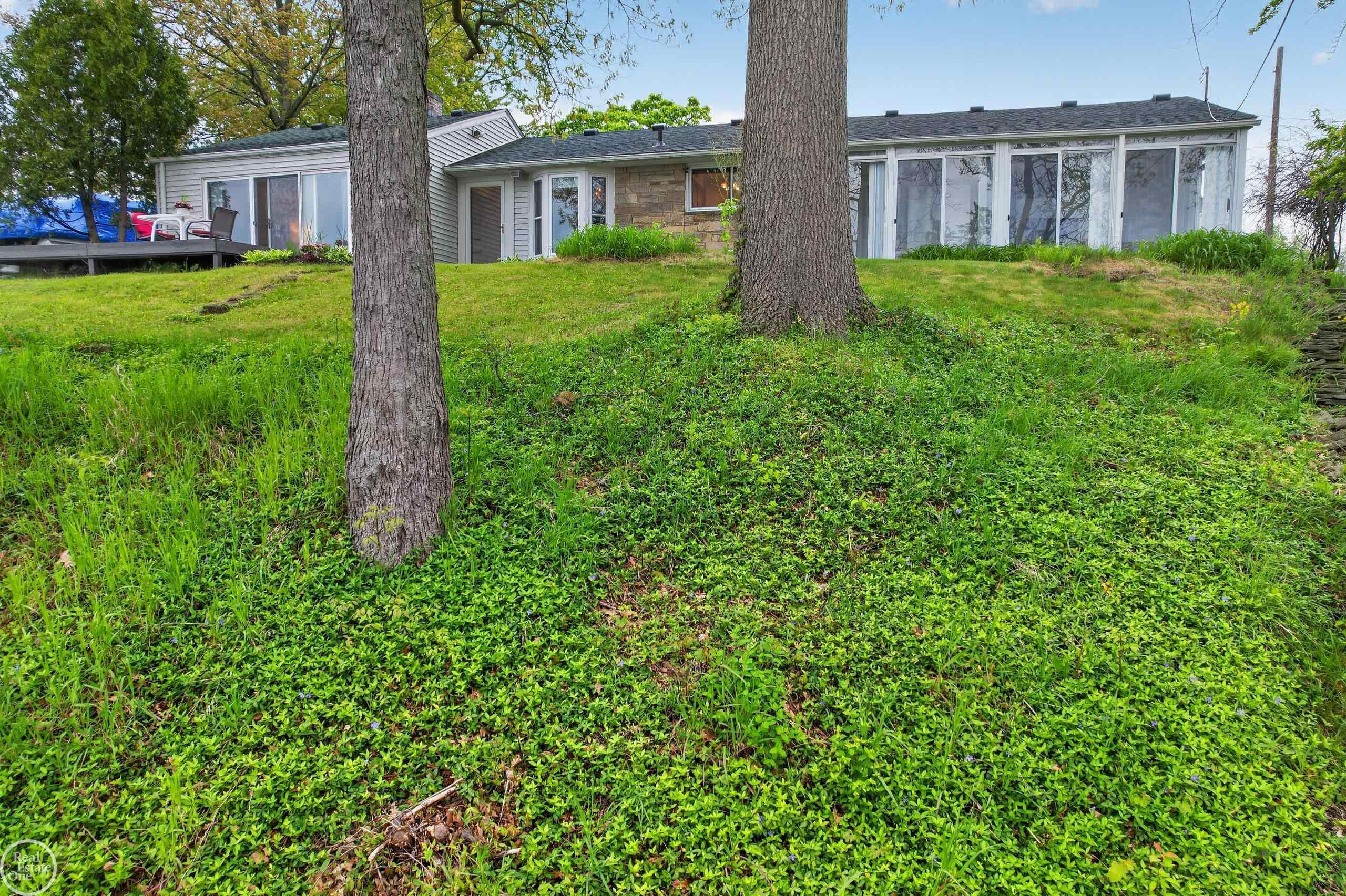 664 Sunrise Park Street, Howell, MI 48843 — Photo 25