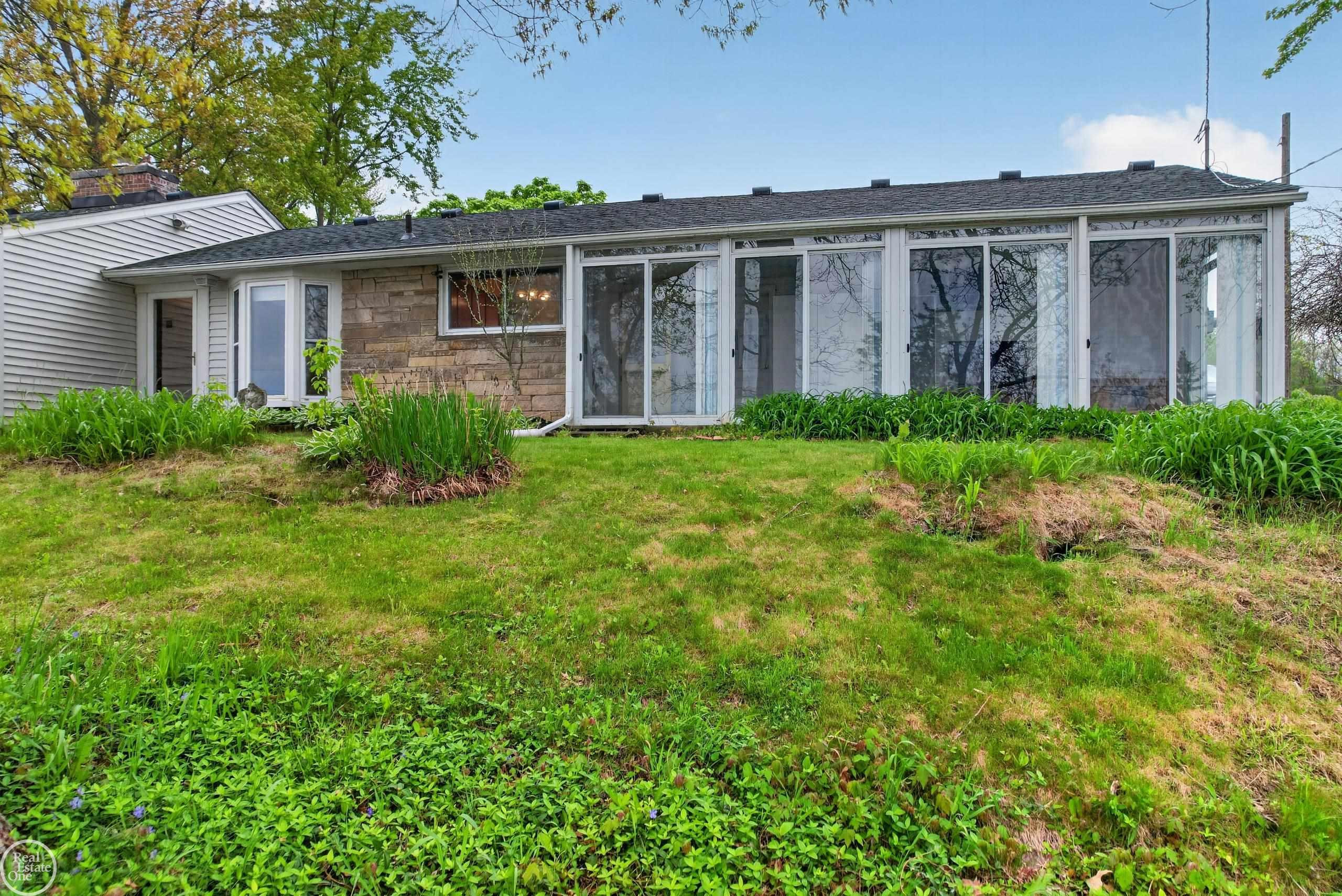 664 Sunrise Park Street, Howell, MI 48843 — Photo 26