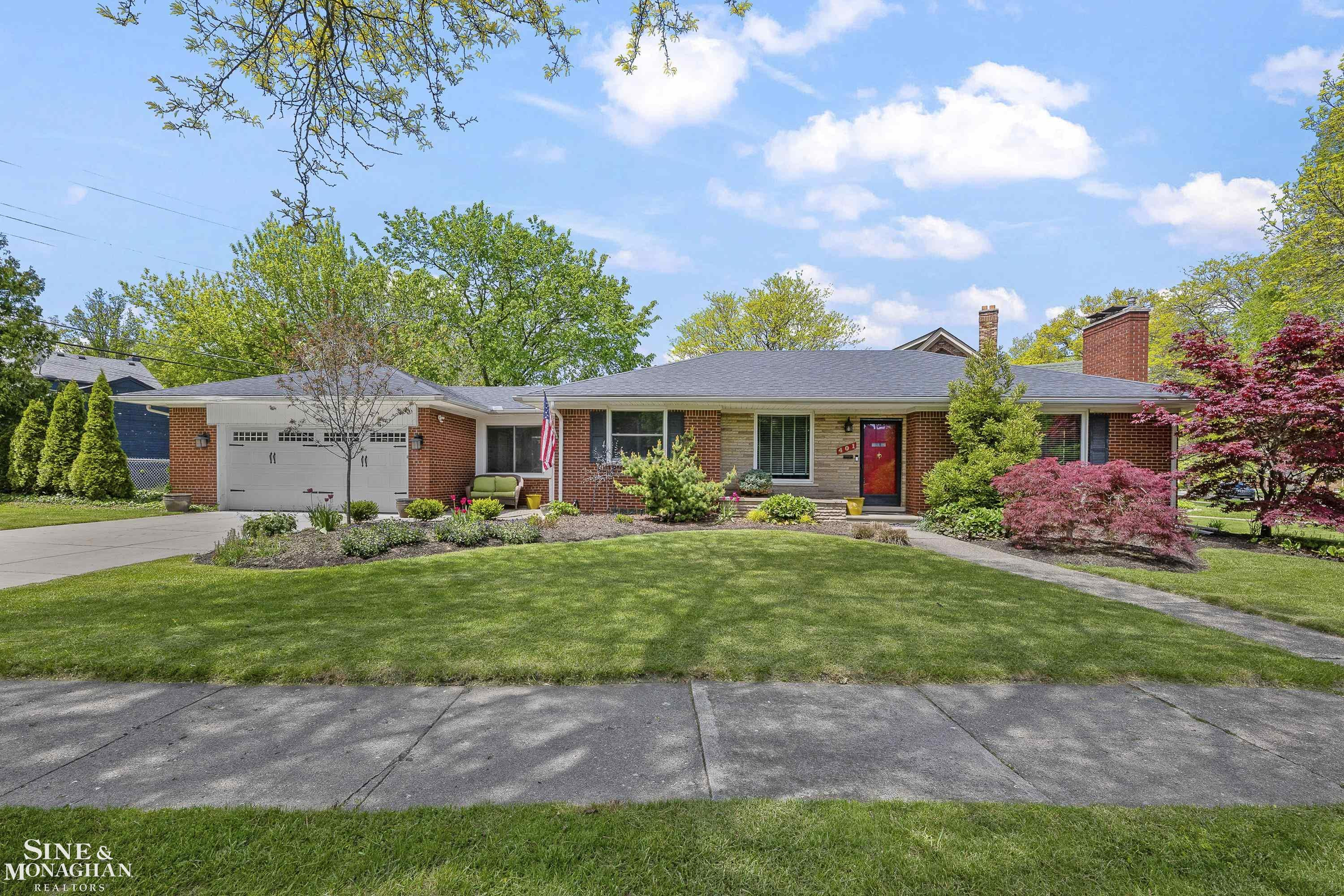 401 McKinley Avenue, Grosse Pointe Farms, MI 48236