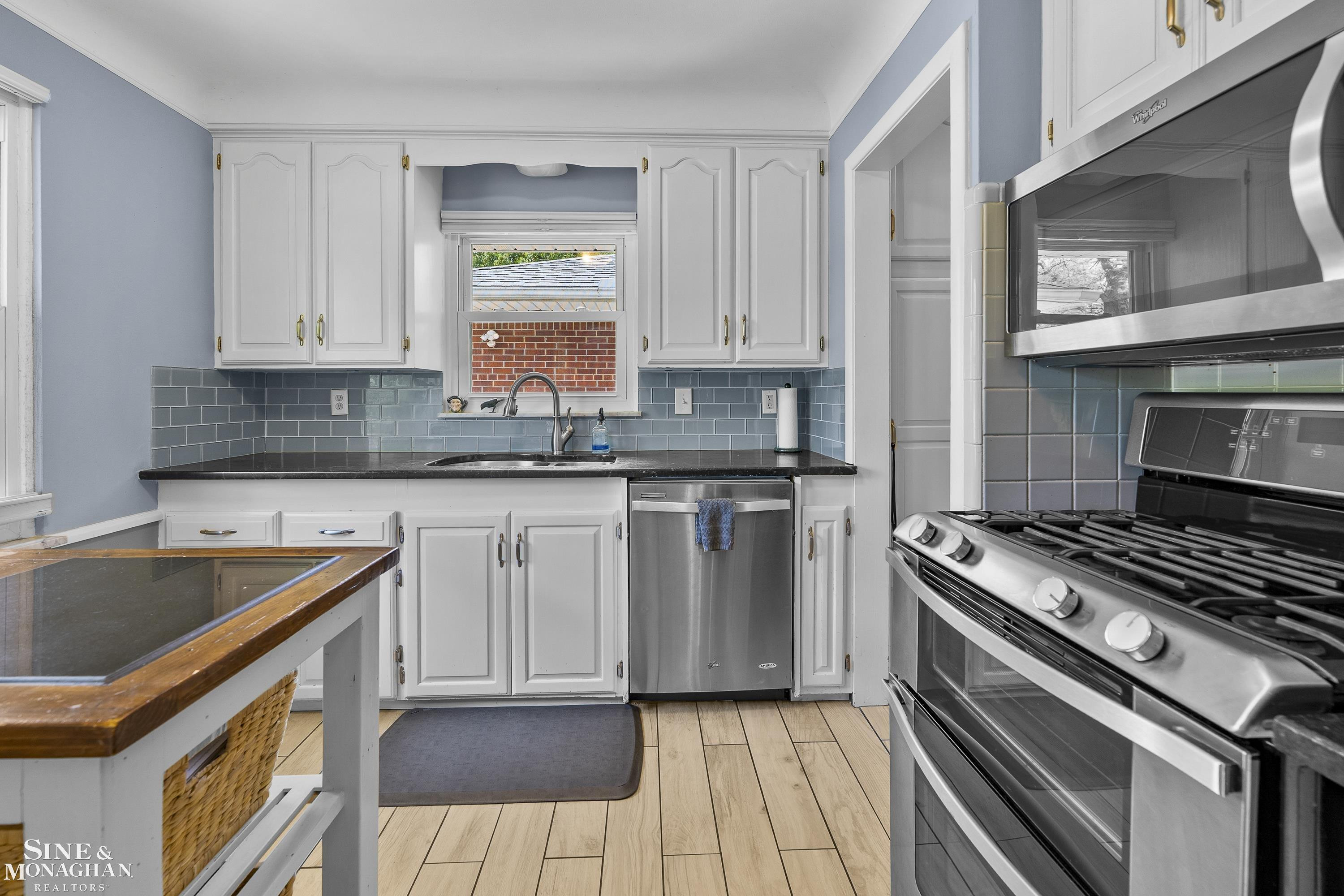 401 McKinley Avenue, Grosse Pointe Farms, MI 48236 — Photo 9