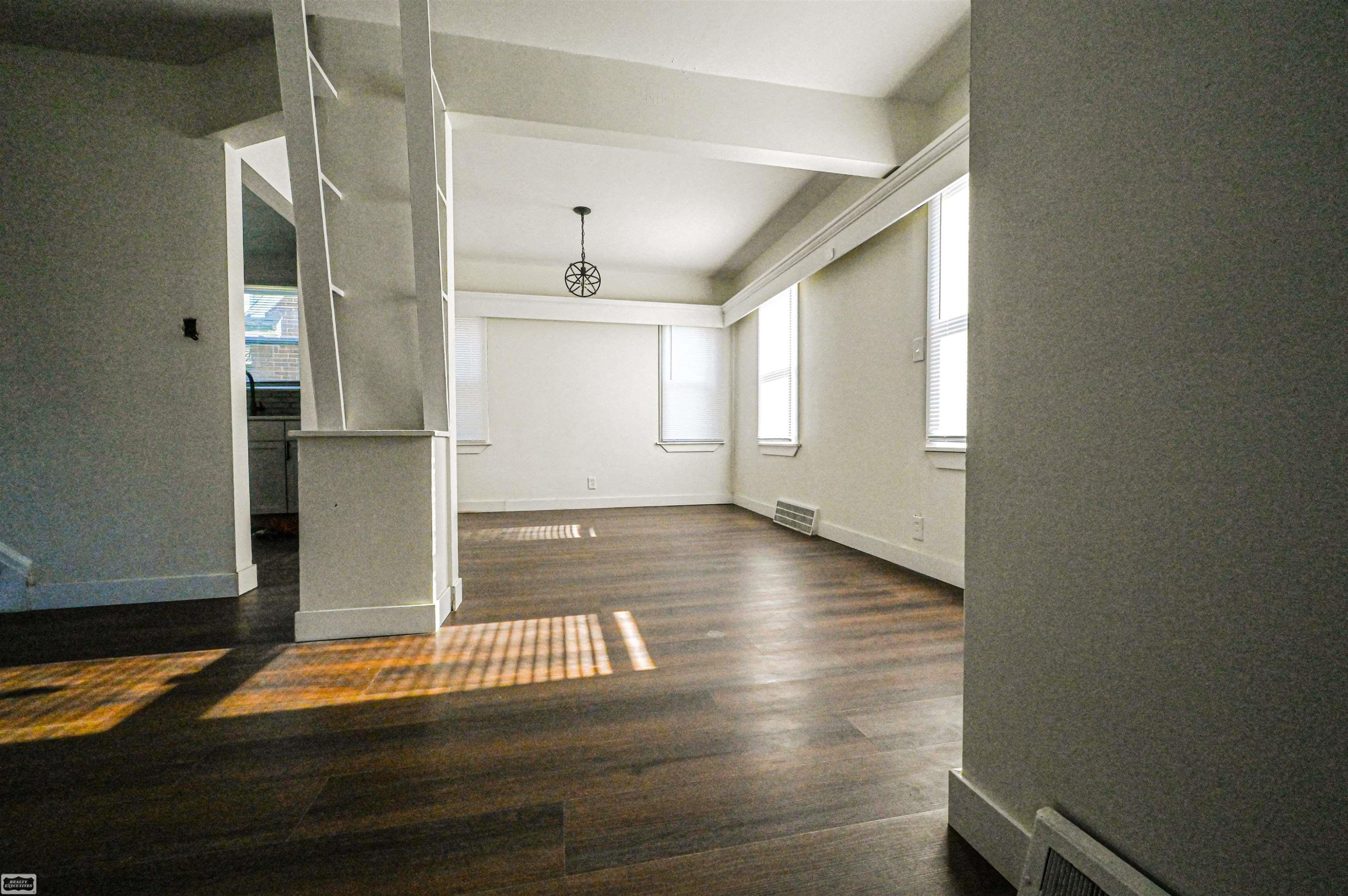 15829 Minock Street, Detroit, MI 48223 — Photo 4