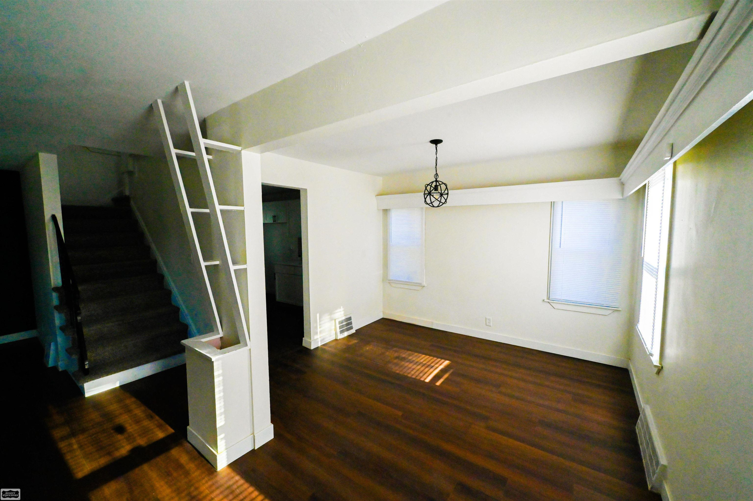 15829 Minock Street, Detroit, MI 48223 — Photo 5