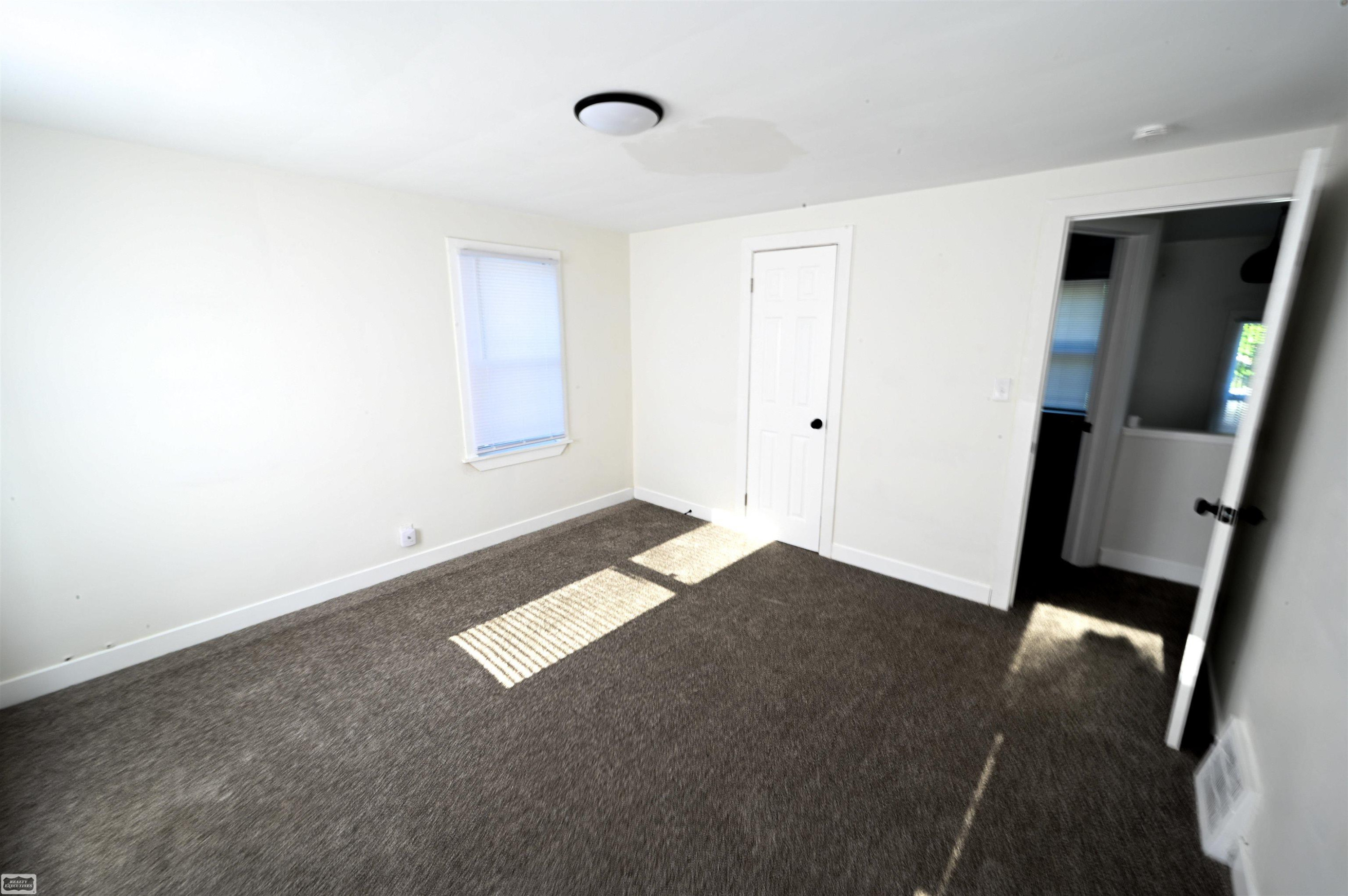 15829 Minock Street, Detroit, MI 48223 — Photo 16