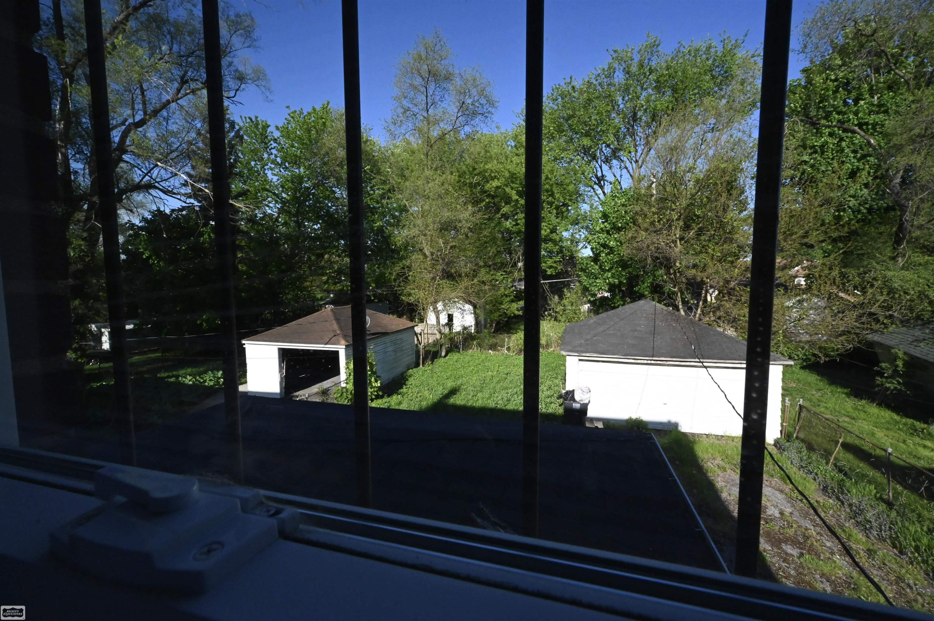 15829 Minock Street, Detroit, MI 48223 — Photo 19
