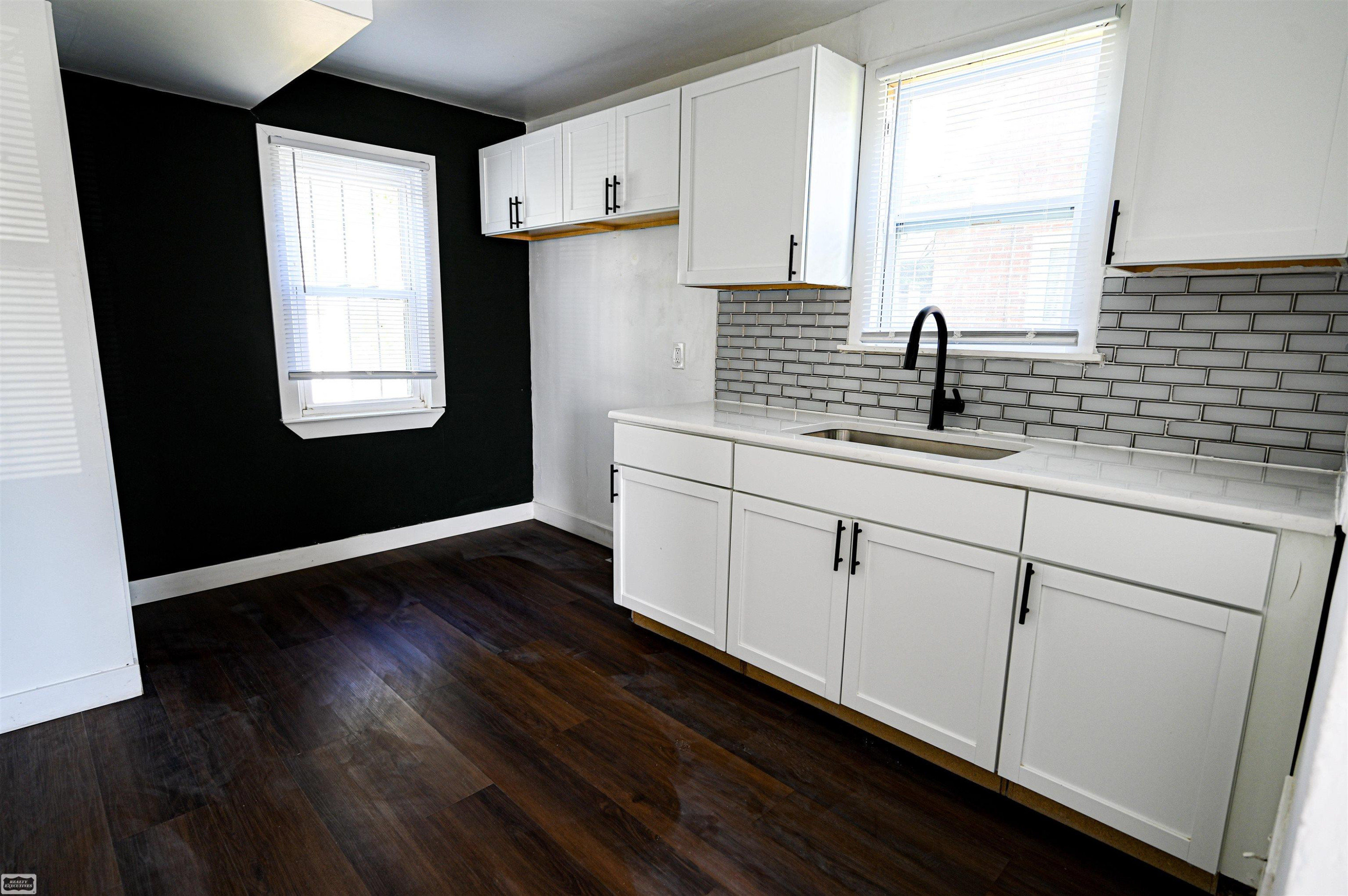15829 Minock Street, Detroit, MI 48223 — Photo 20