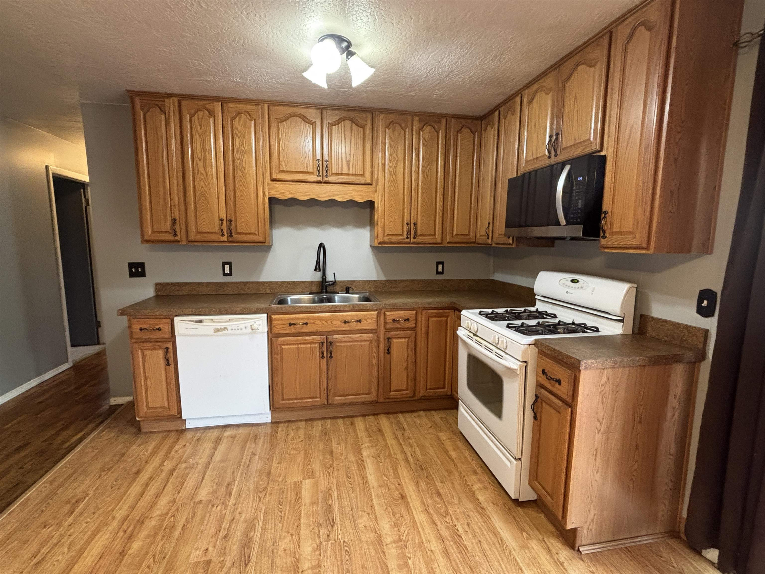 2222 Nebraska Avenue, Saginaw, MI 48601 — Photo 5