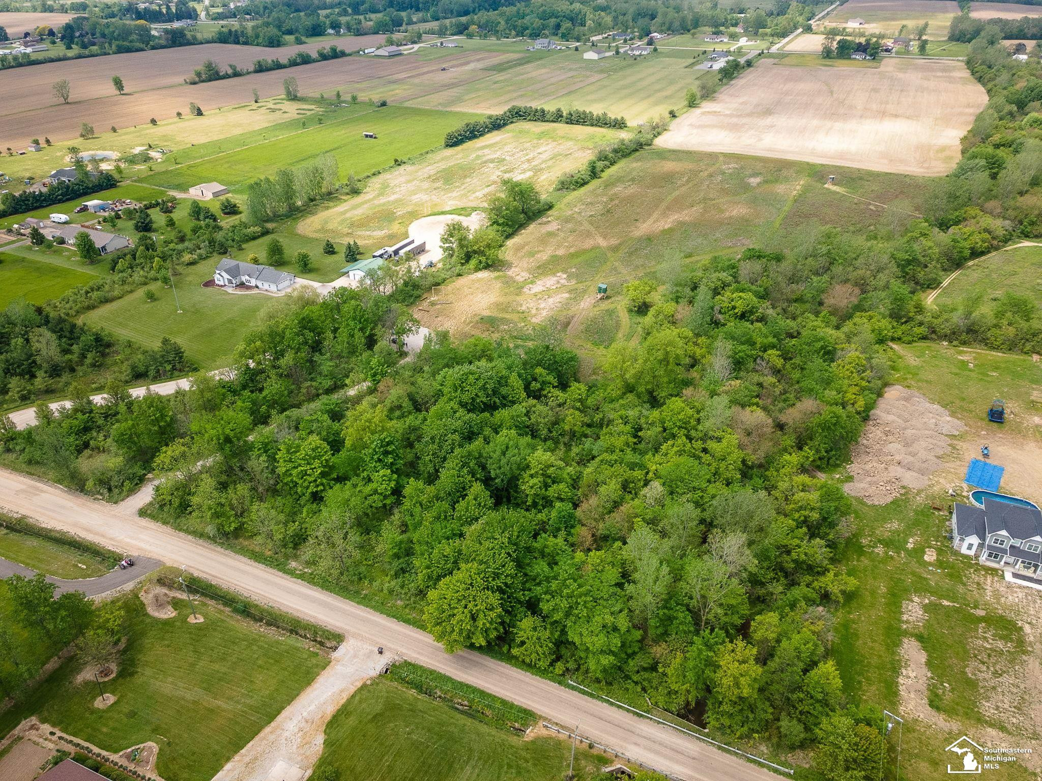 13635 Exeter Road, Carleton, MI 48117 — Photo 4