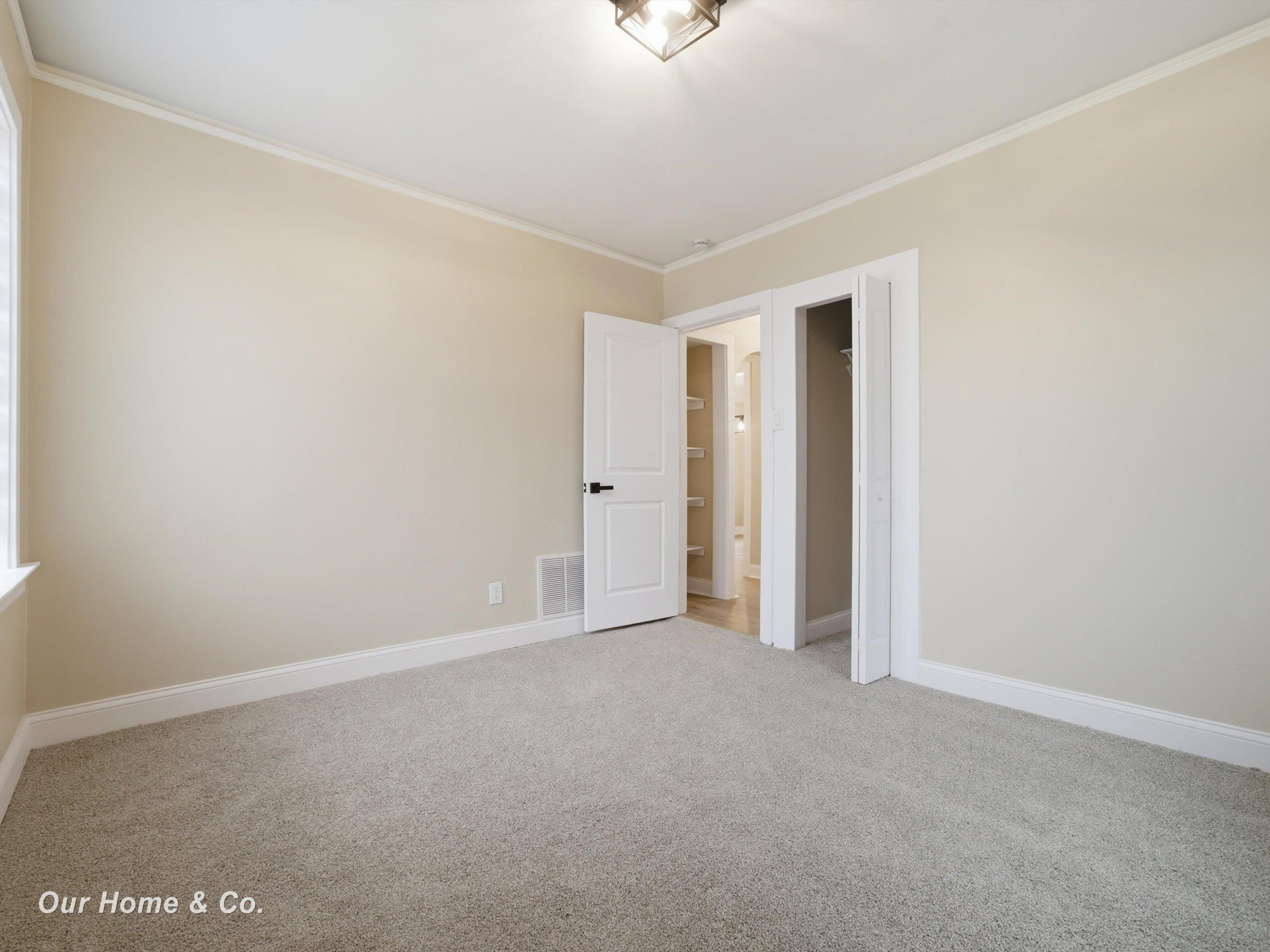 6145 YORKSHIRE Road, Detroit, MI 48224 — Photo 17