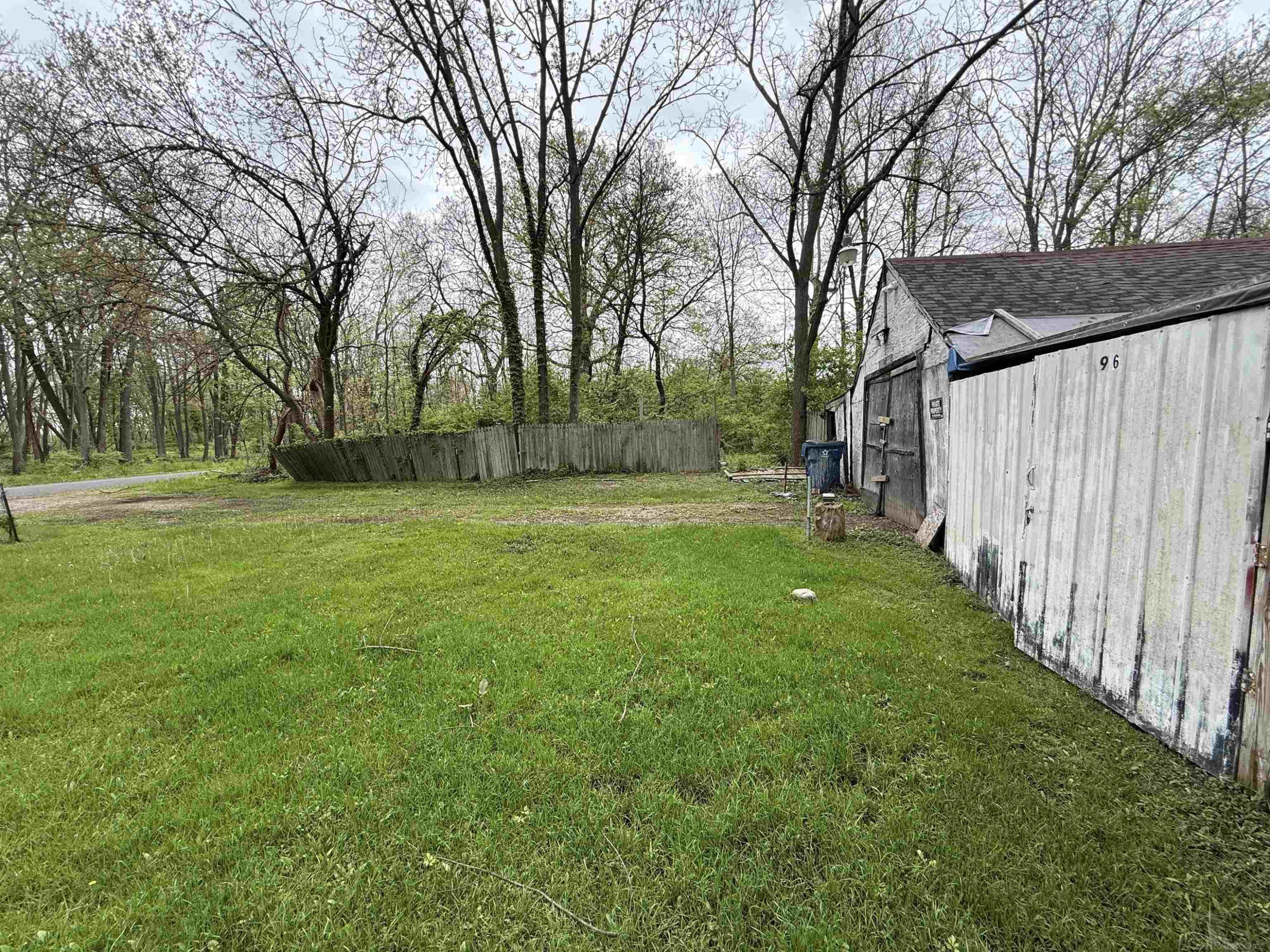 939 Field Avenue, Kalamazoo, MI 49048 — Photo 4