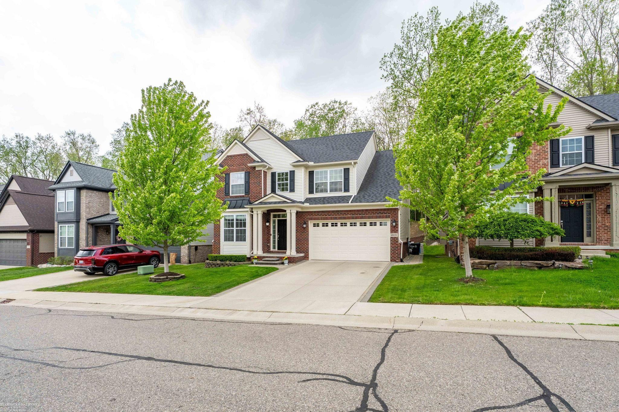 4929 W Stonegate Circle, Lake Orion, MI — Photo 4