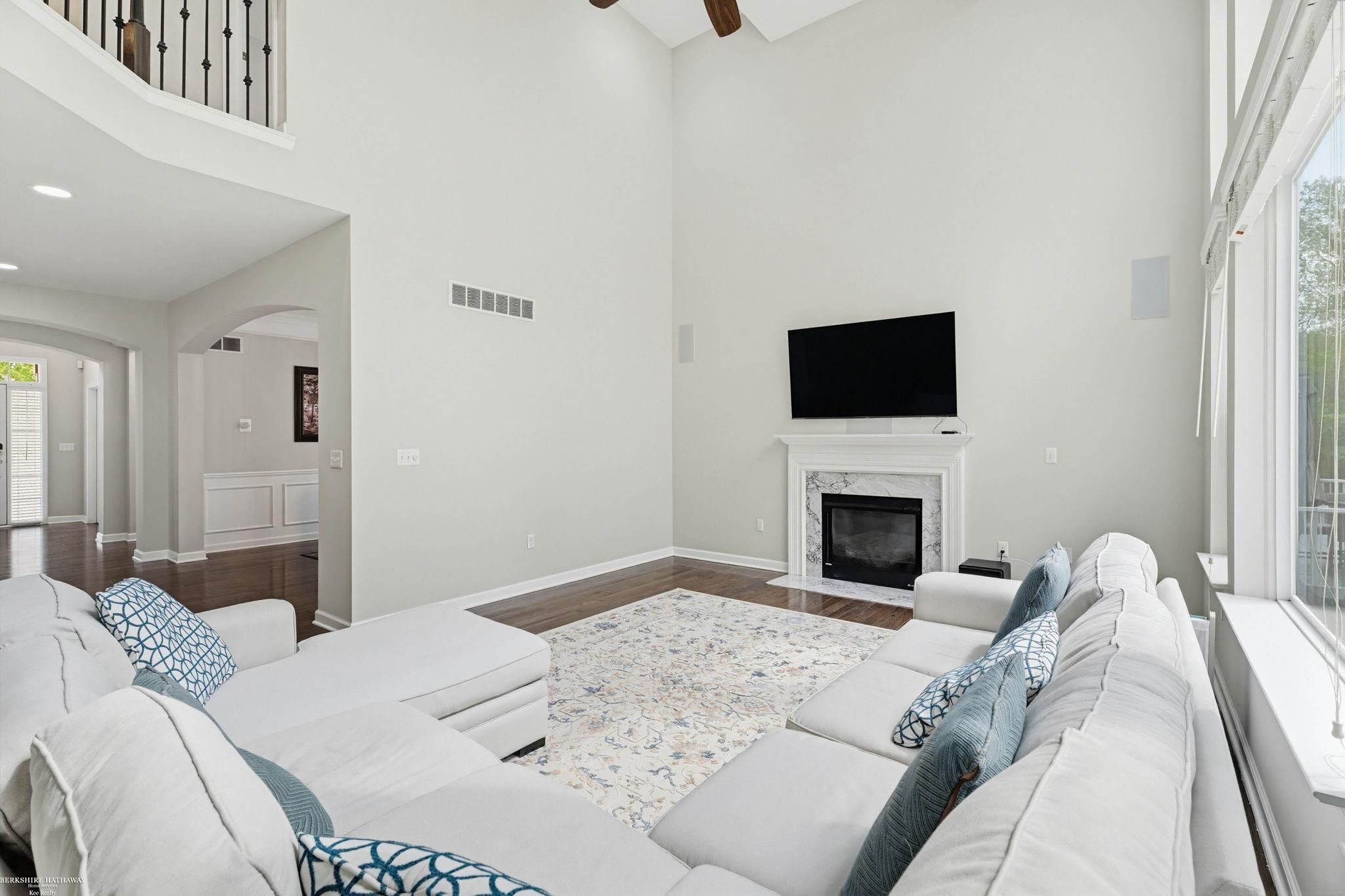 4929 W Stonegate Circle, Lake Orion, MI — Photo 22