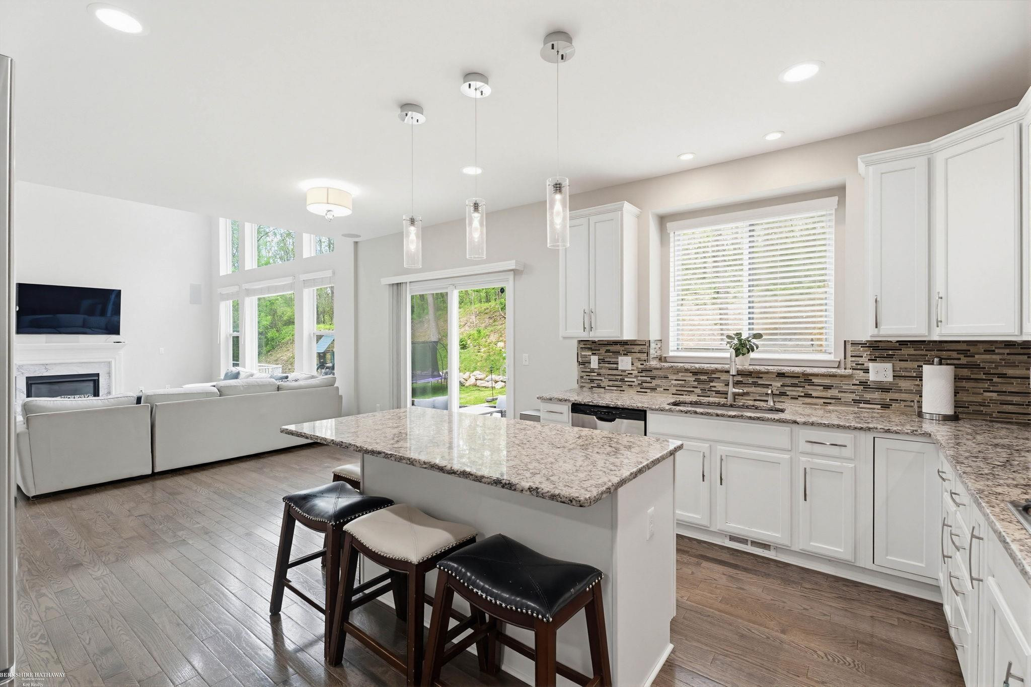 4929 W Stonegate Circle, Lake Orion, MI — Photo 30