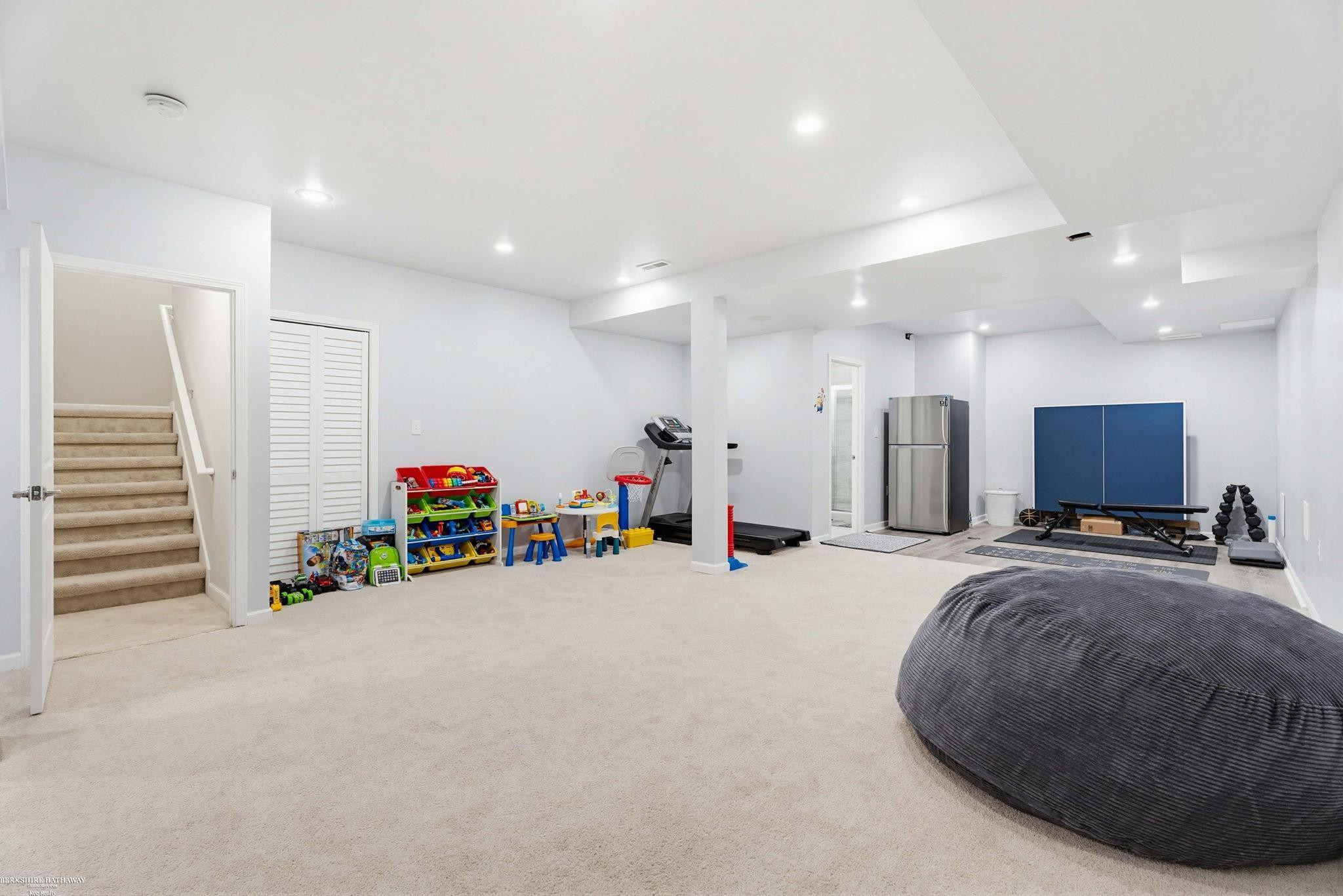 4929 W Stonegate Circle, Lake Orion, MI — Photo 59