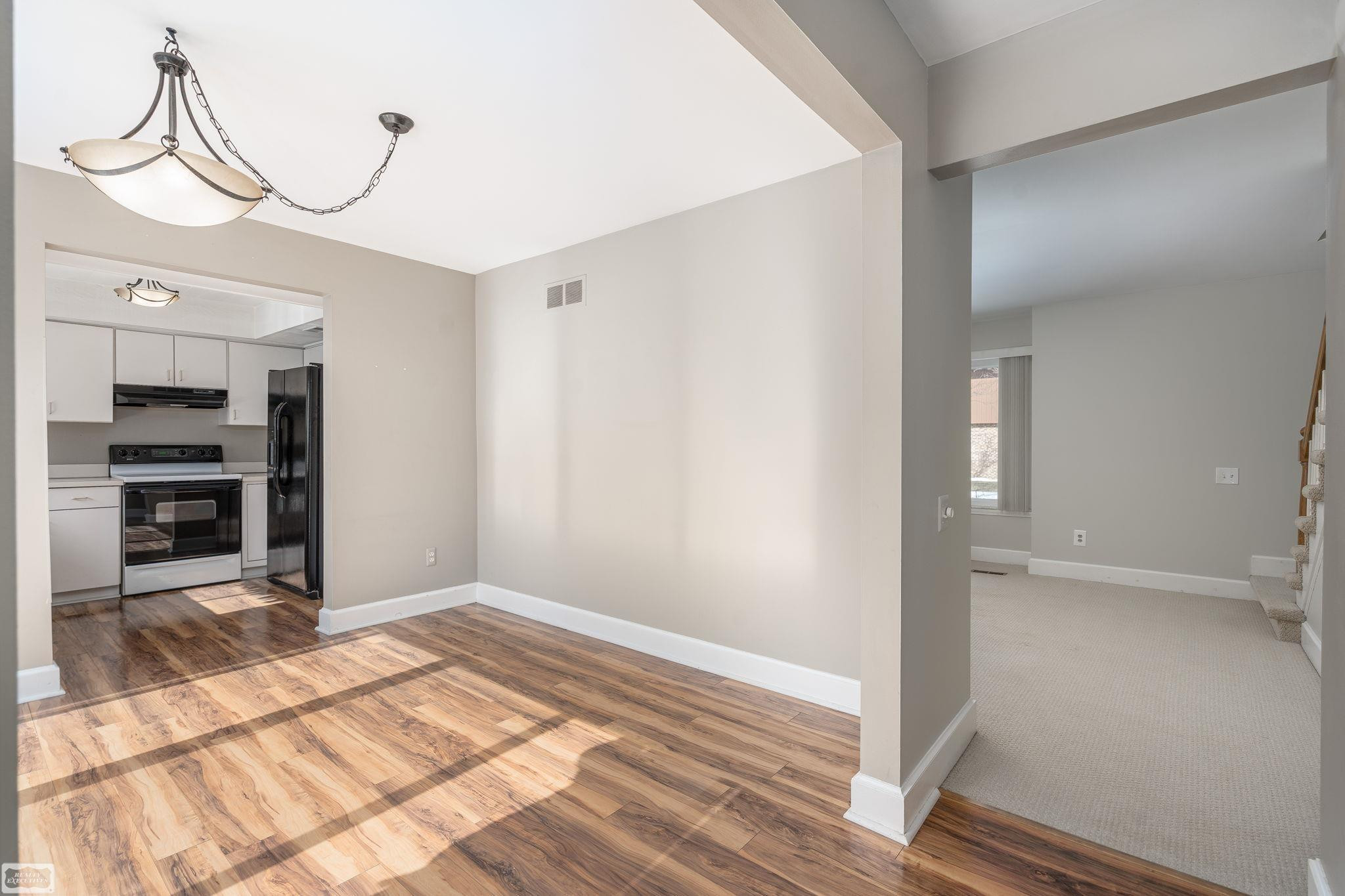 42699 Jonathan Place, Clinton Twp, MI 48038 — Photo 5