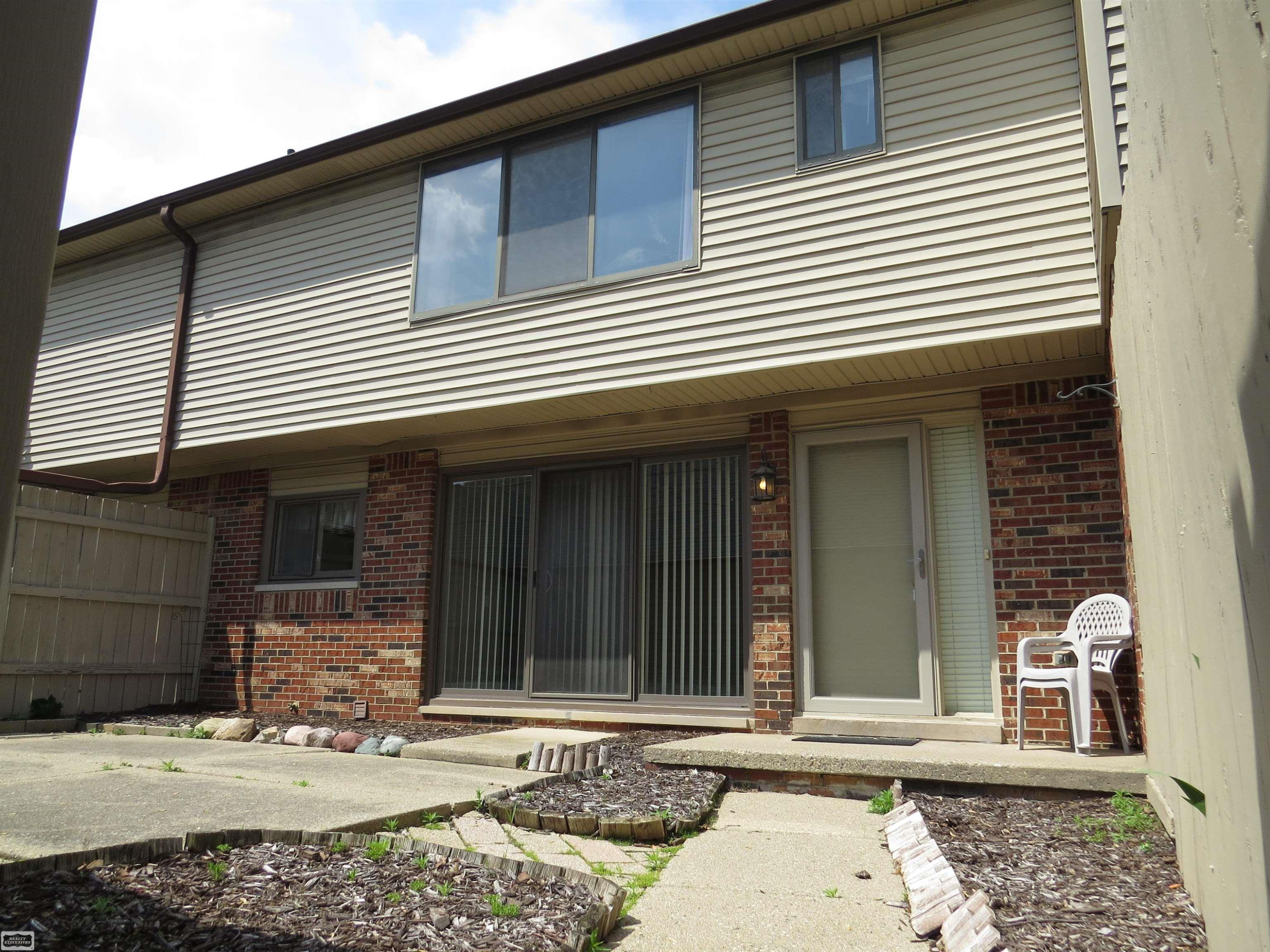 42699 Jonathan Place, Clinton Twp, MI 48038 — Photo 42
