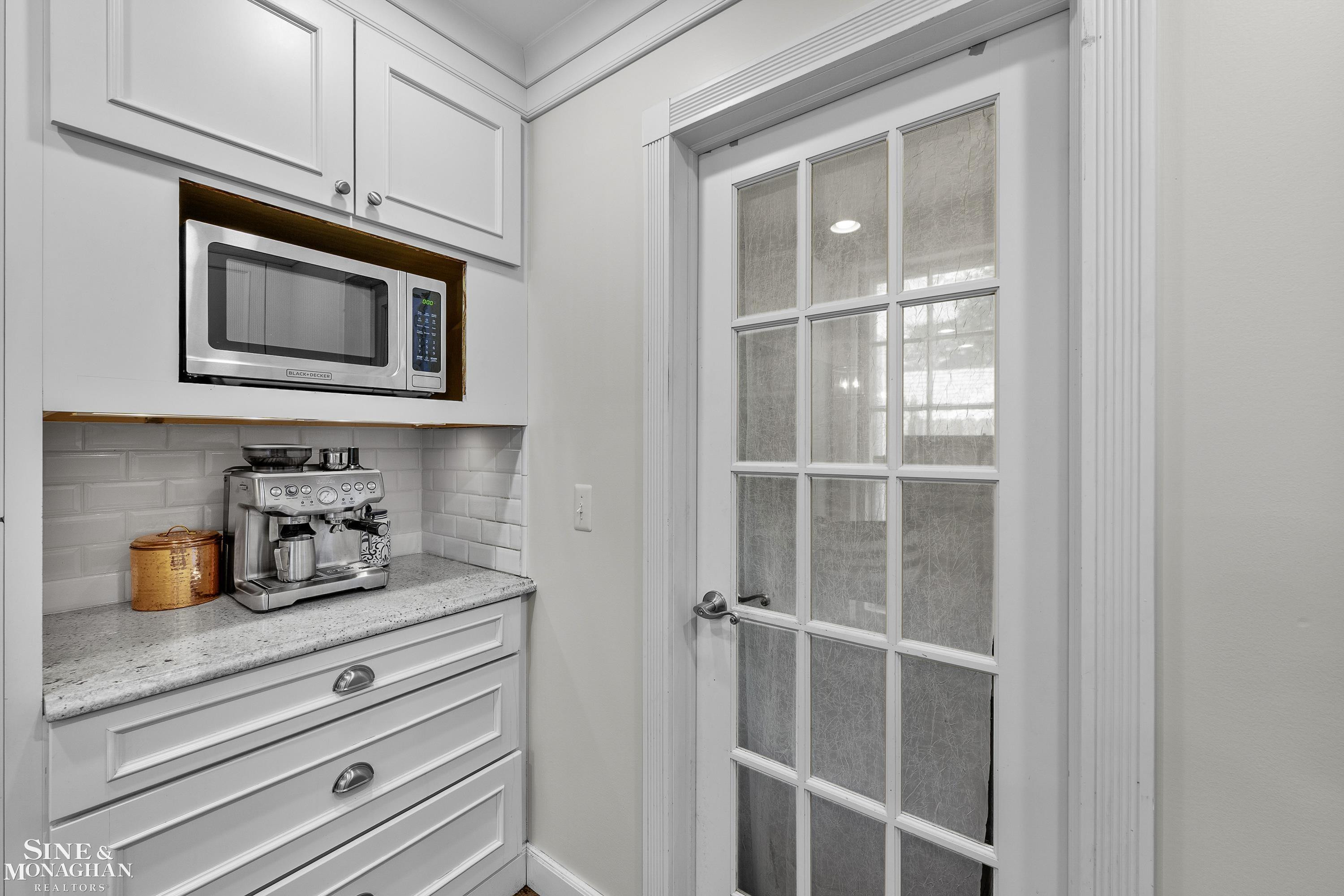 93 Merriweather Road, Grosse Pointe Farms, MI 48236 — Photo 29