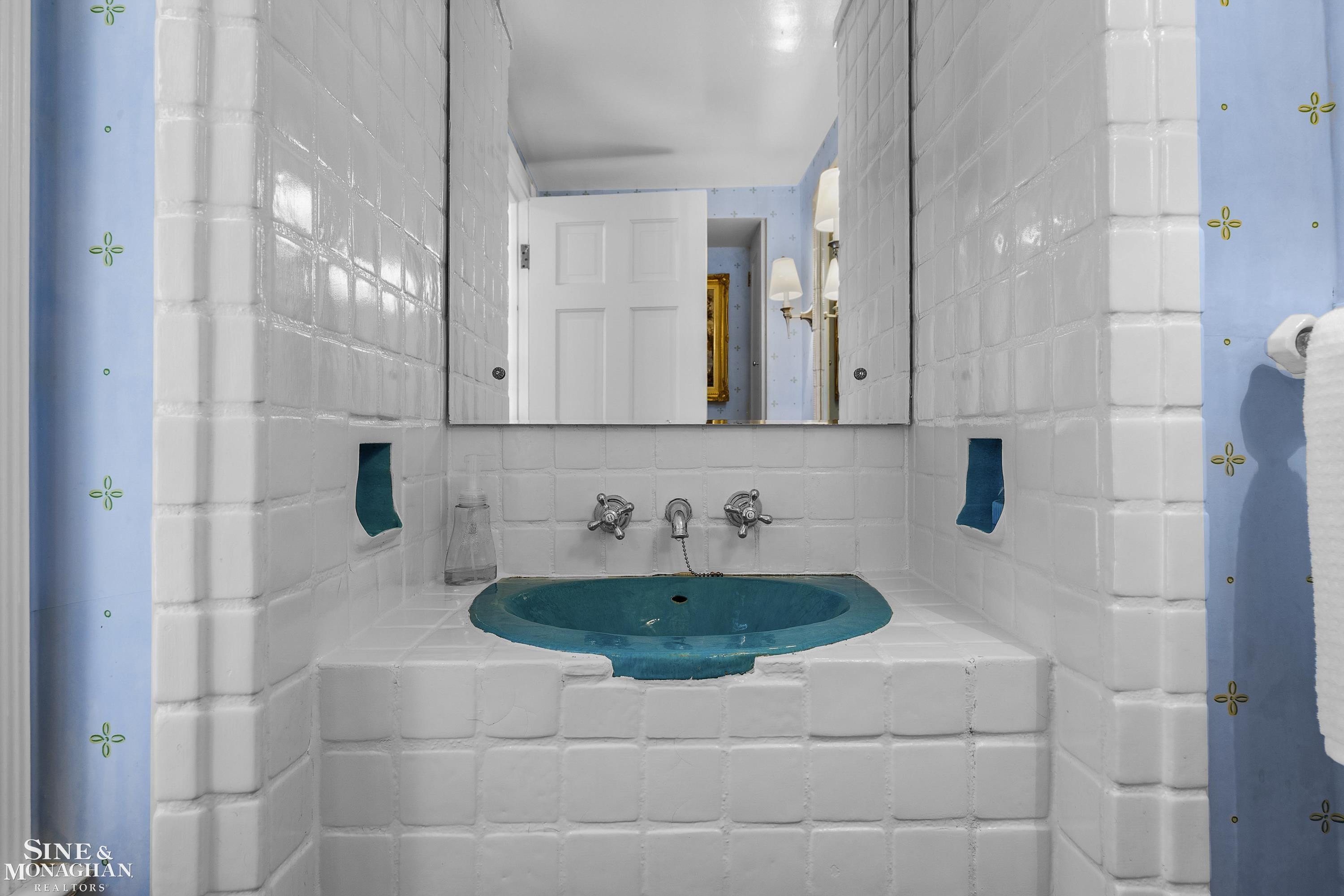 93 Merriweather Road, Grosse Pointe Farms, MI 48236 — Photo 31