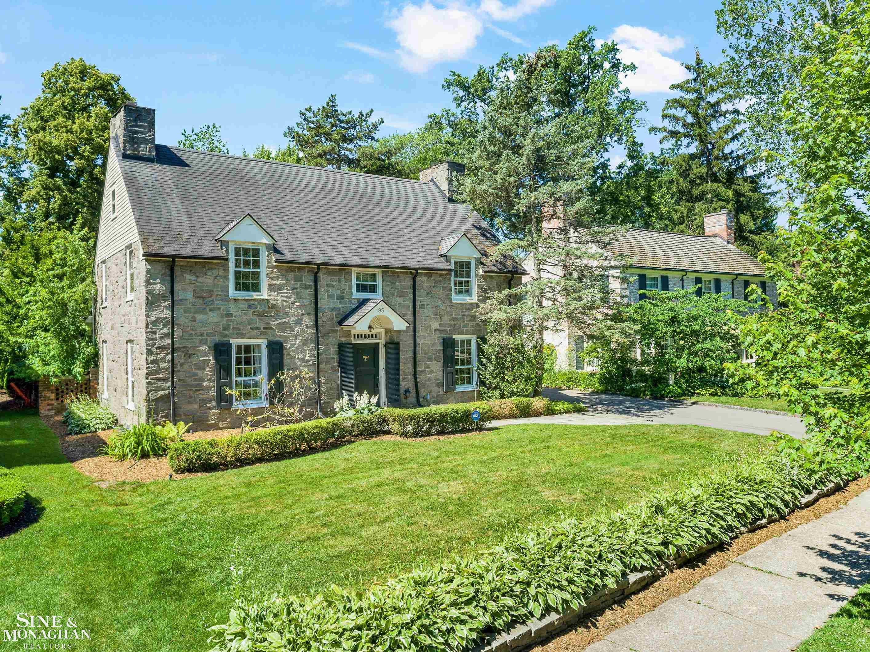 93 Merriweather Road, Grosse Pointe Farms, MI 48236 — Photo 68