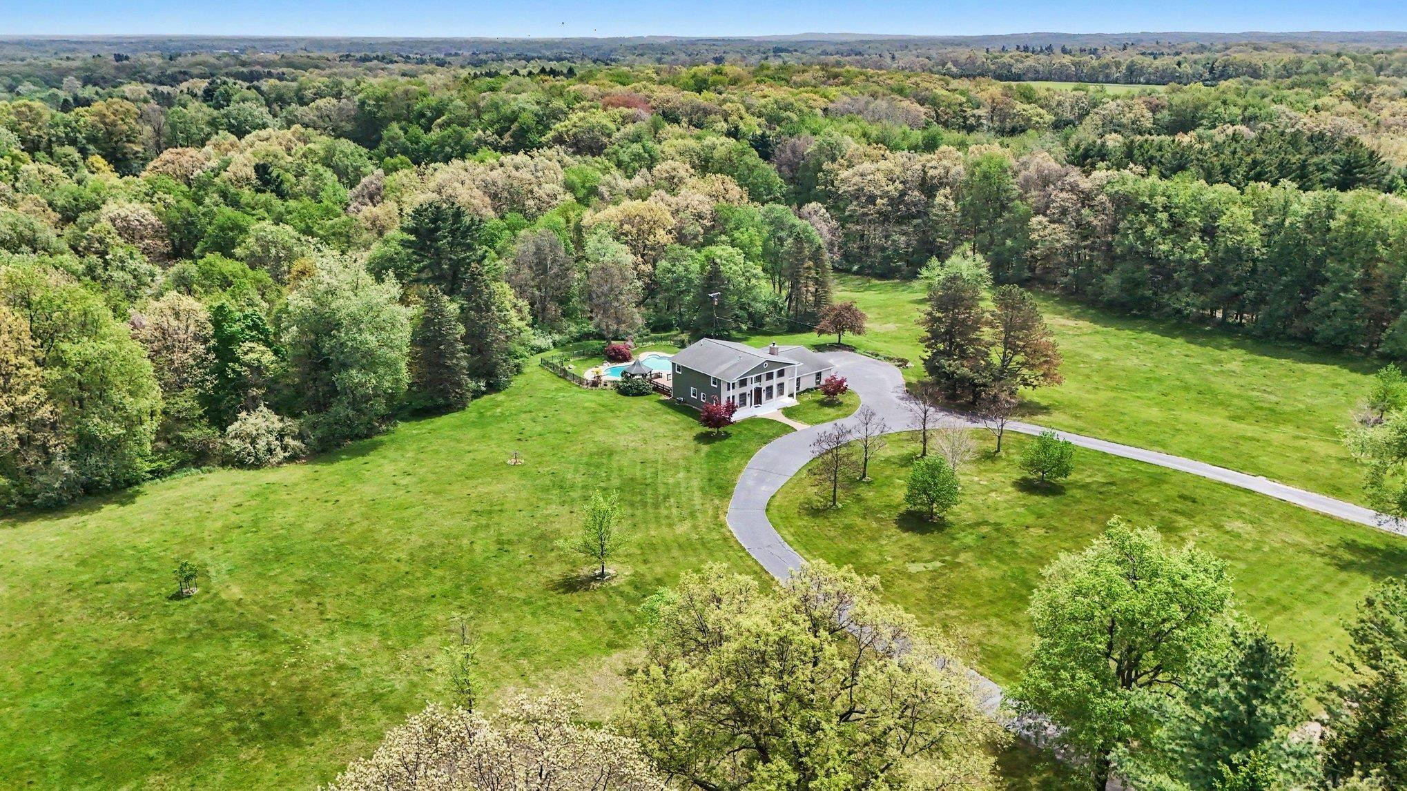 3285 Hosner Road, Dryden, MI 48428 — Photo 6