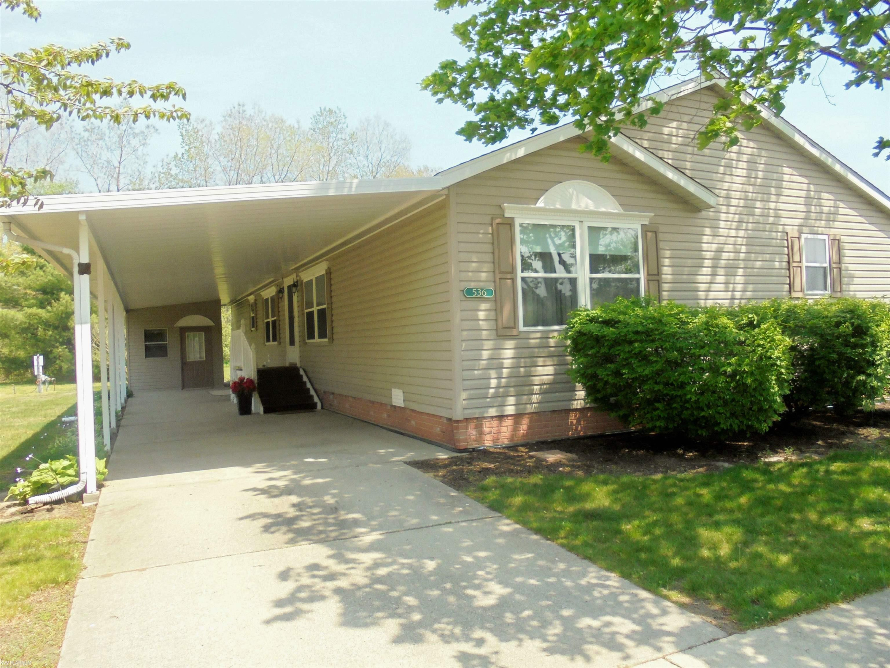 536 Swan Creek Court, MI — Photo 2