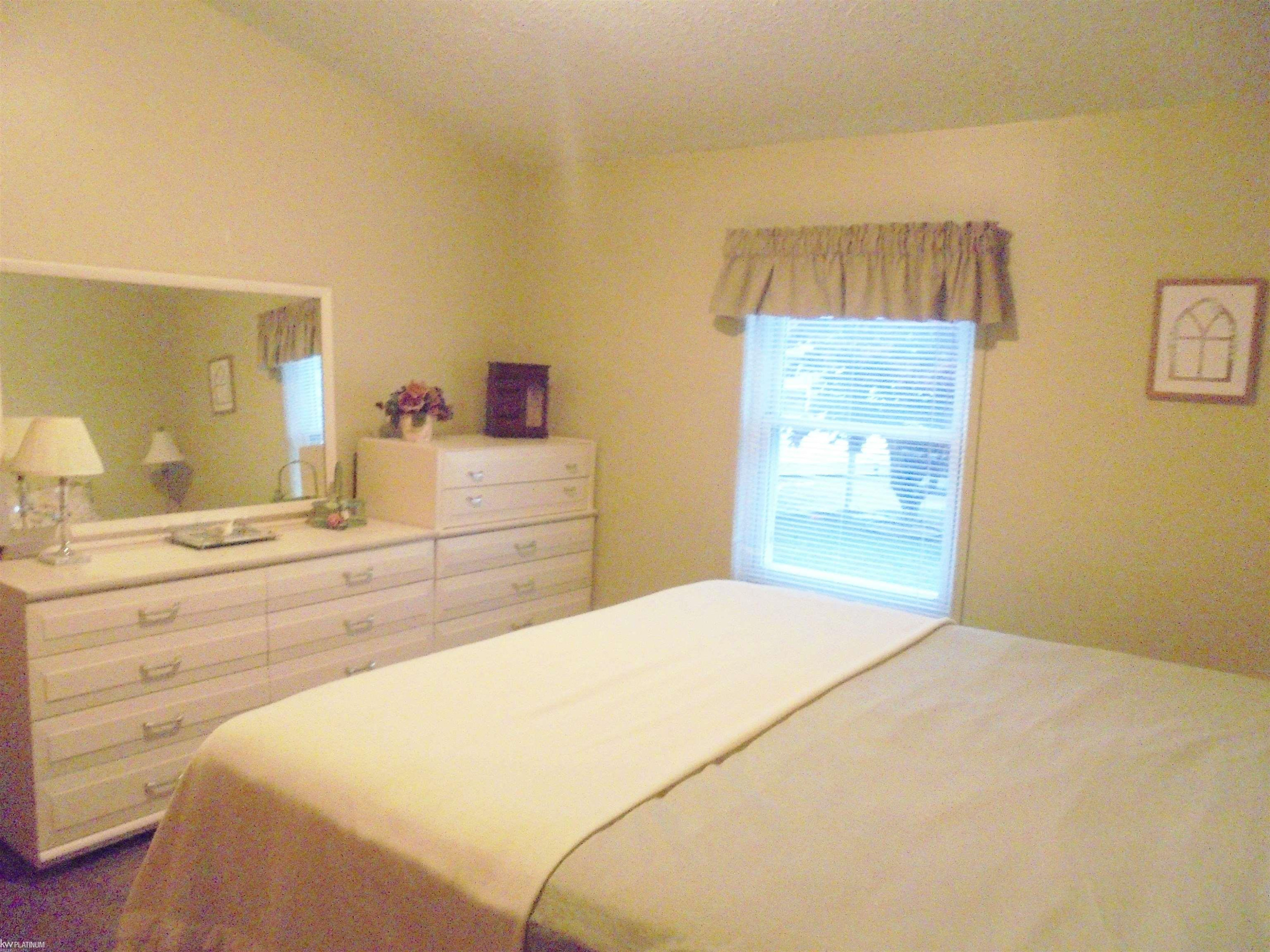 536 Swan Creek Court, MI — Photo 18