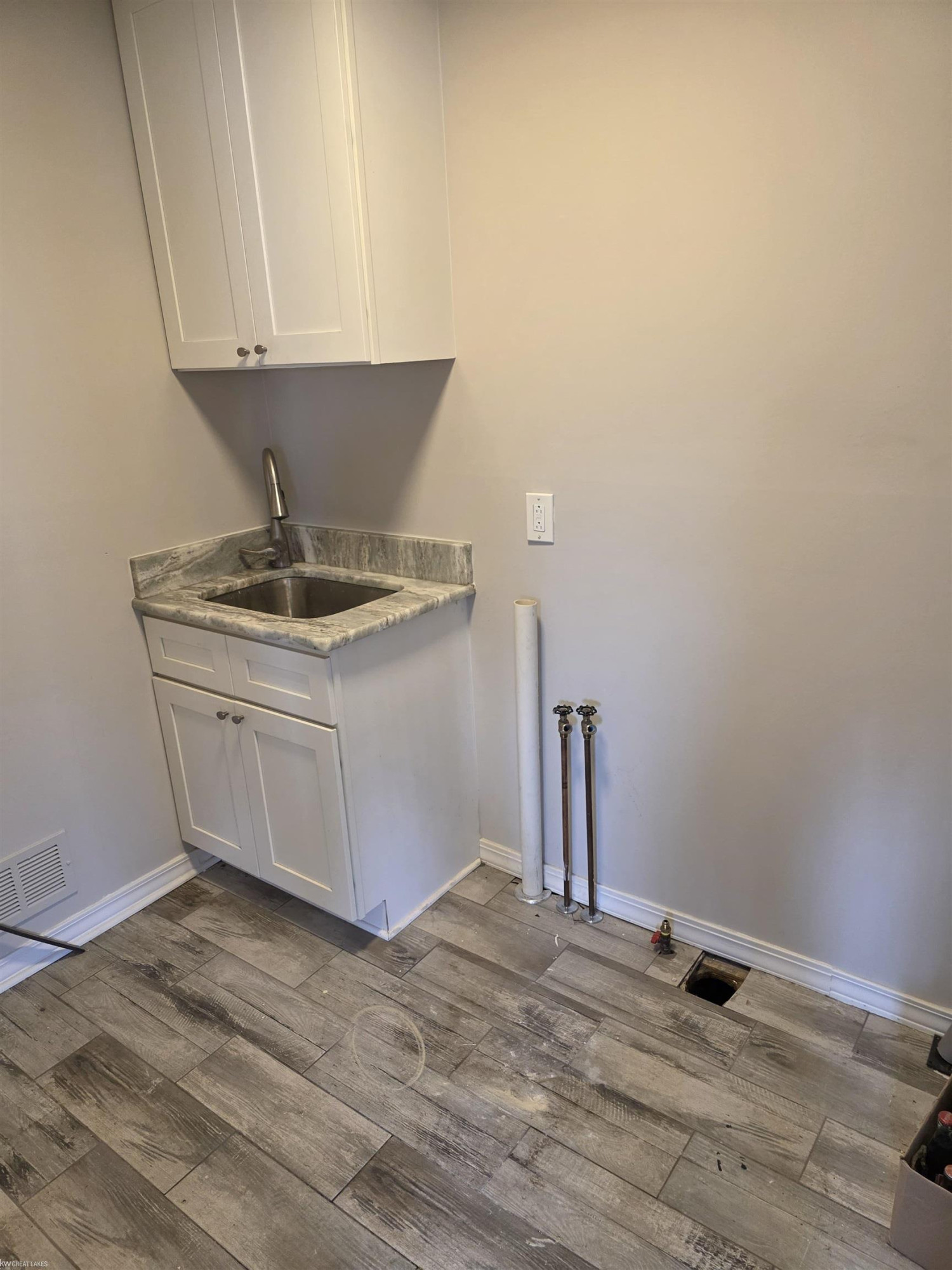 16644 Cederama Drive, Clinton Twp, MI 48038 — Photo 37