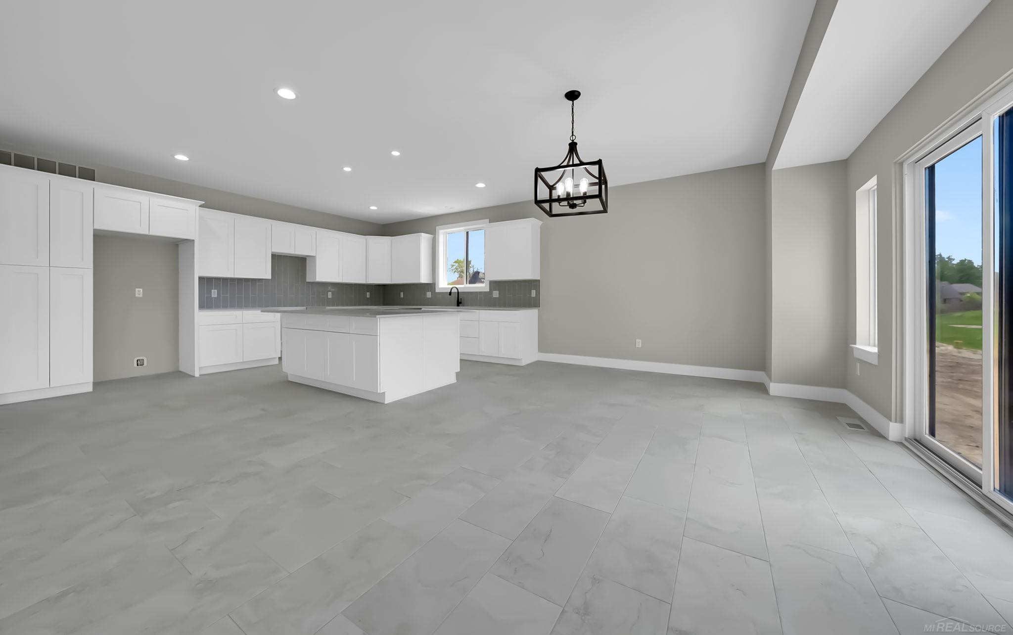1127 Williamson Circle, Pontiac, MI 48340 — Photo 19