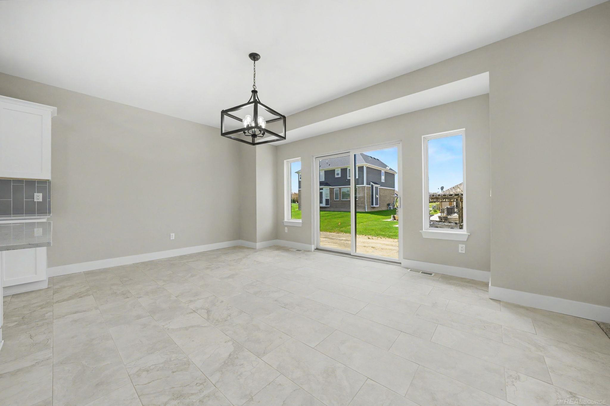 1127 Williamson Circle, Pontiac, MI 48340 — Photo 20