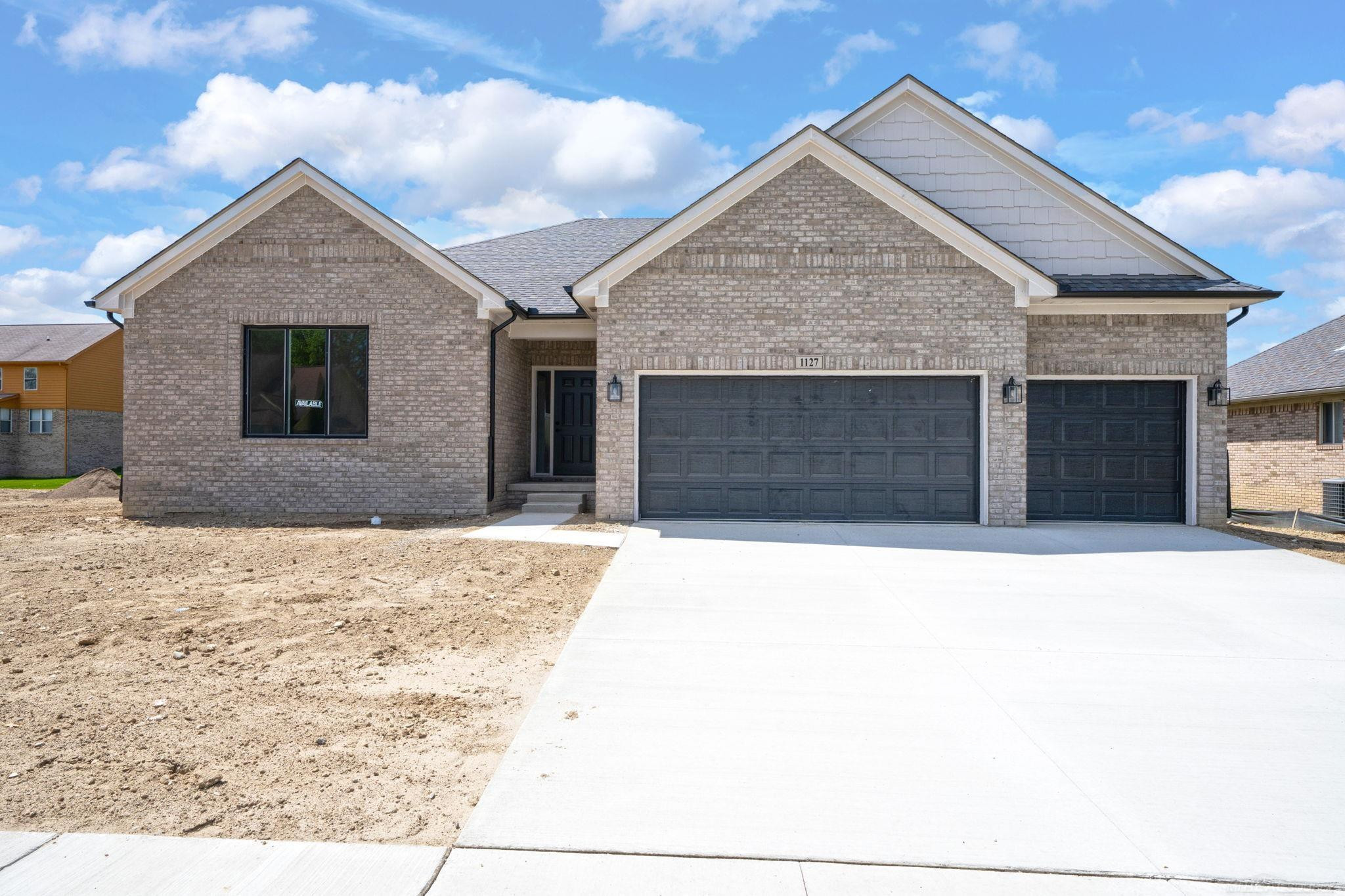 1127 Williamson Circle, Pontiac, MI 48340 — Photo 41