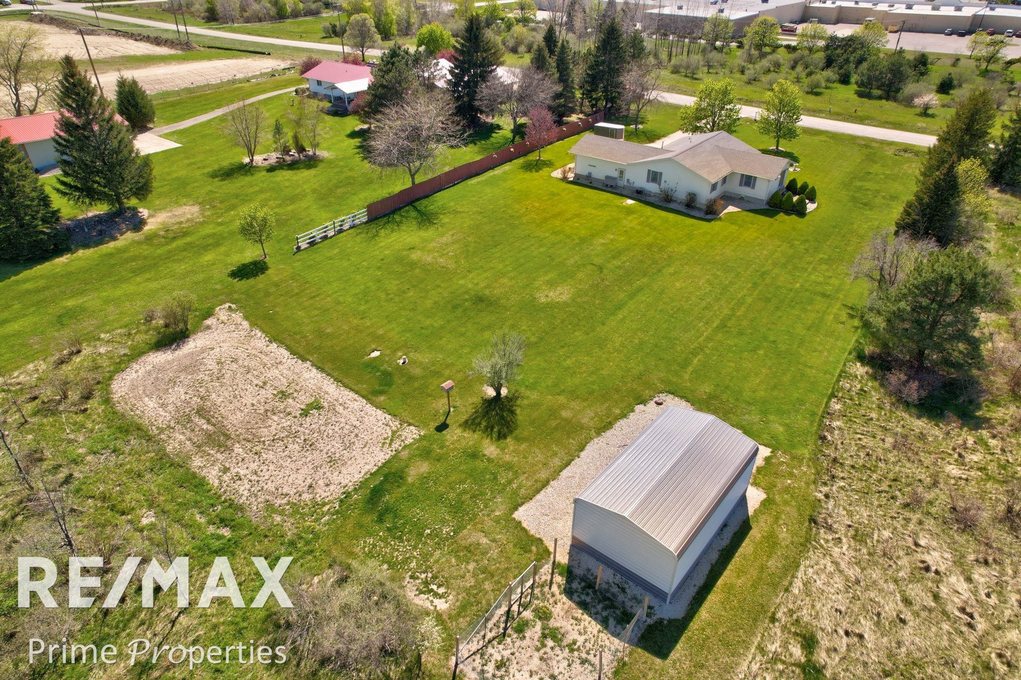 872 Huron Crest Drive, Bad Axe, MI 48413 — Photo 55